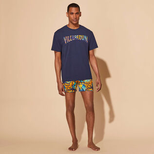T-shirt oversize uomo in cotone biologico Poulpes Tie and Dye Blu marine dettagli vista 1