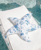 Medusa and Shells Starfish Cushion – VBQ x MX HOME White front worn view