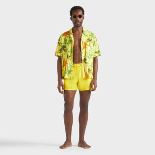 Men Stretch Short Swim trunks Solid Sun details view 3