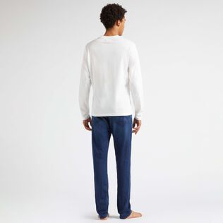 Men Cotton Long Sleeves T-shirt Embroidered Turtle Off white 背面穿戴视图