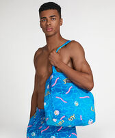 Tote Bag Side Ways - Vilebrequin x Joel Mesler Hawaii blue 正面穿戴视图