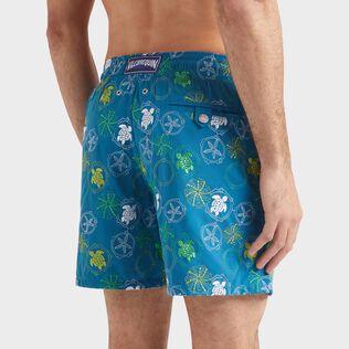 Oursins Badeshorts mit Stickerei für Herren Peacock Details Ansicht 2