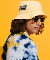 Gorro de pescador unisex de lino de color liso Genet vista frontal desgastada