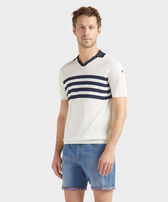 男士双色条纹棉质 Polo 衫 Off white 正面穿戴视图
