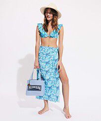Women Blue Flowers Look  front view