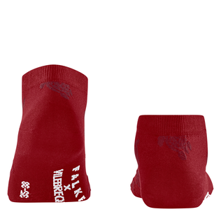 Women Sneaker Socks Ronde des Tortues - Vilebrequin x Falke Red back worn view