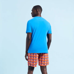 Camiseta de algodón orgánico de color liso para hombre Earthenware vista trasera desgastada