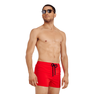 Maillot de bain homme uni Rouge medicis vue de détail 3