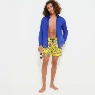 Bañador de tacto aterciopelado con estampado Lobster para hombre Mimosa vista frontal desgastada