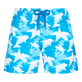 Bañador ultraligero y plegable con estampado Clouds para niño Hawaii blue vista frontal