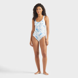 Bañador de una sola pieza con tirantes cruzados en la espalda y estampado Medusa and Shells para mujer Blanco vista frontal desgastada