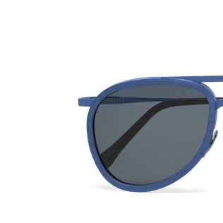 Unisex Wood Sunglasses Solid - VBQ x Shelter Storm details view 4