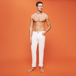 Homme AUTRES Uni - Pantalon 5 poches Velours homme coupe regular, Off white vue portée de face