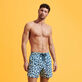 Bañador con estampado Turtles Leopard para hombre Thalassa vista frontal desgastada