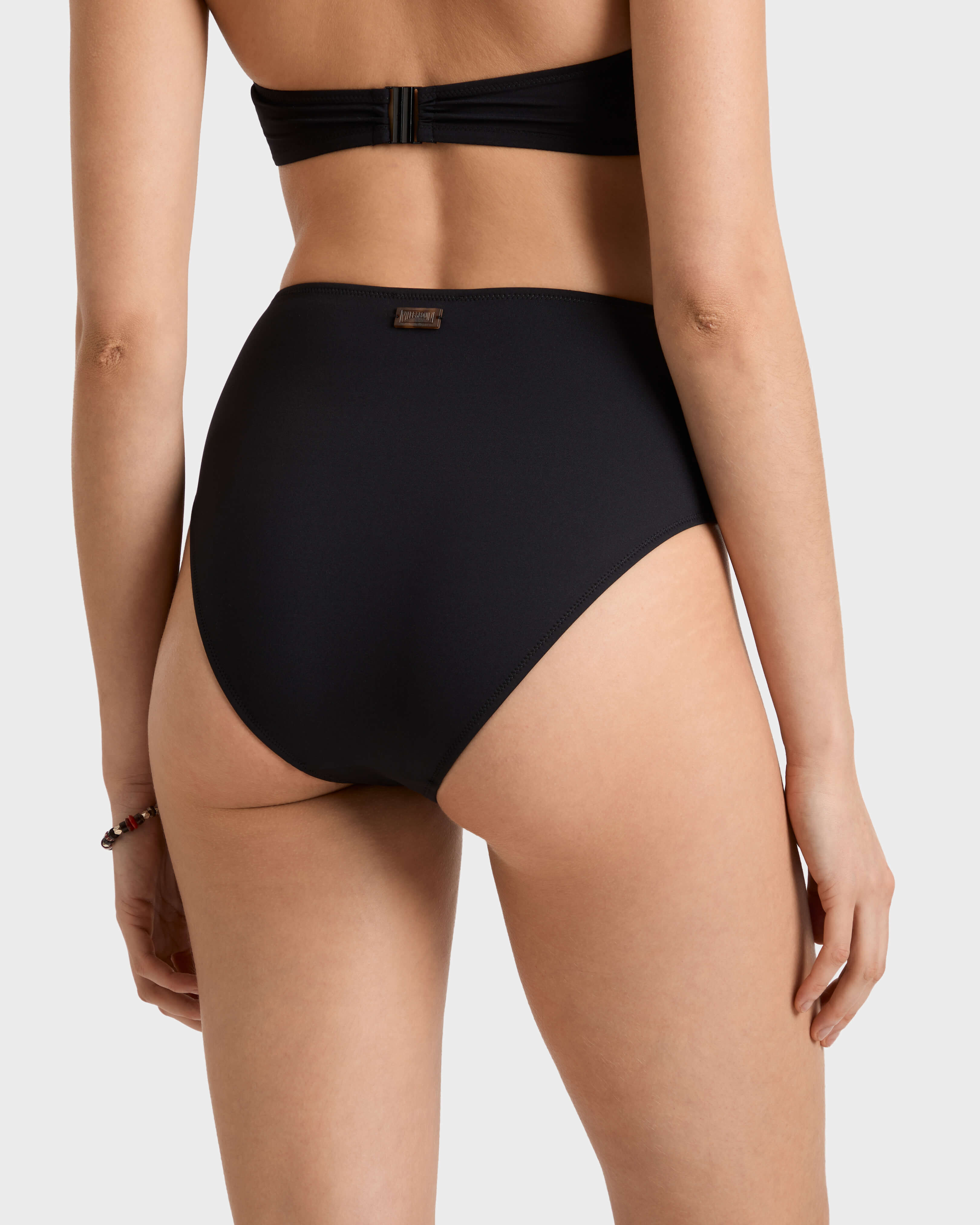 Braguita de bikini de talle alto de color liso para mujer NEGRO backworn view