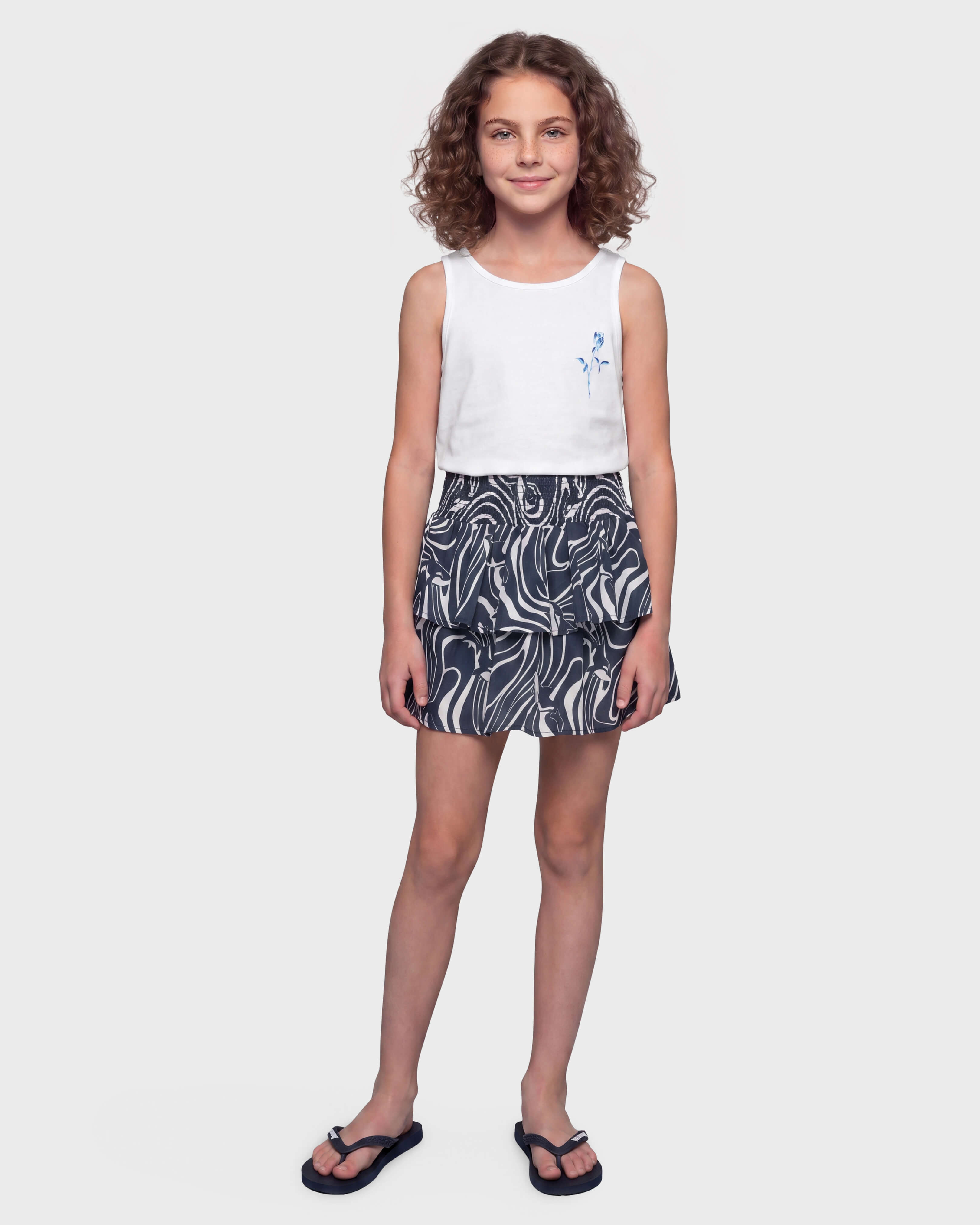 Girls Elastic Waist Skirt Orcas NAVY frontworn view