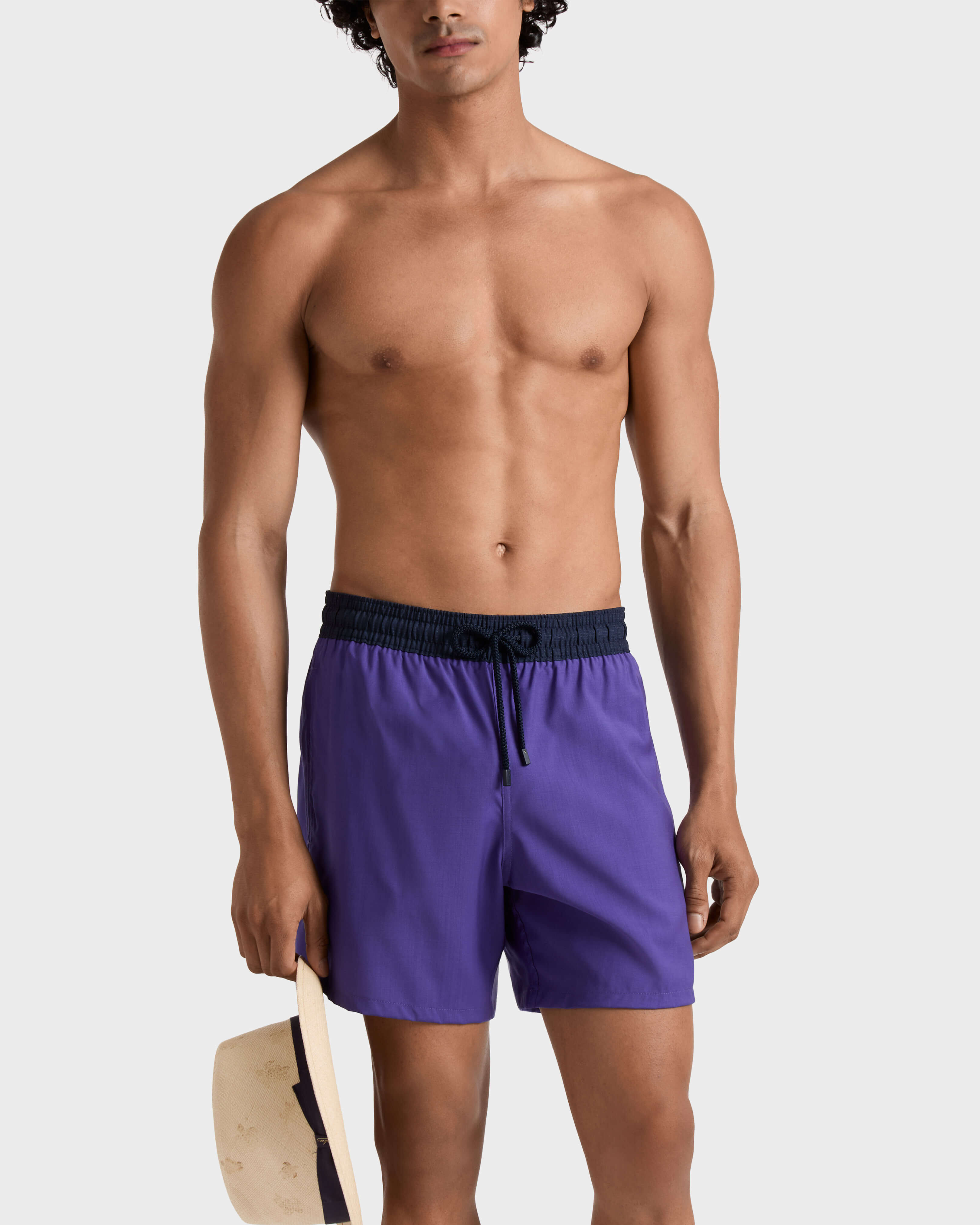 Pantaloncini mare uomo in lana Super 120'S VIOLETTE frontworn view