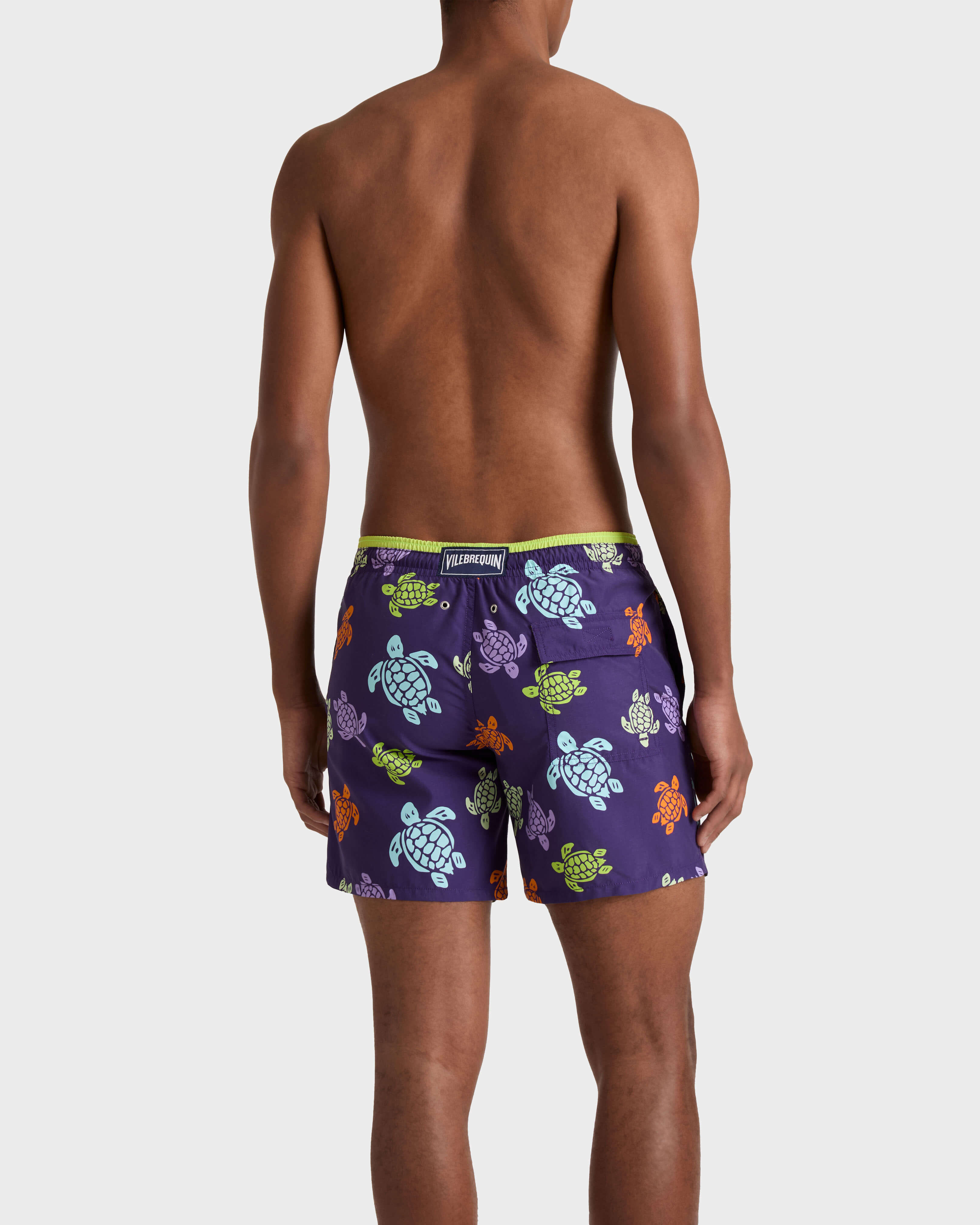 Maillot de bain homme Tortues Multicolores VIOLETTE backworn view