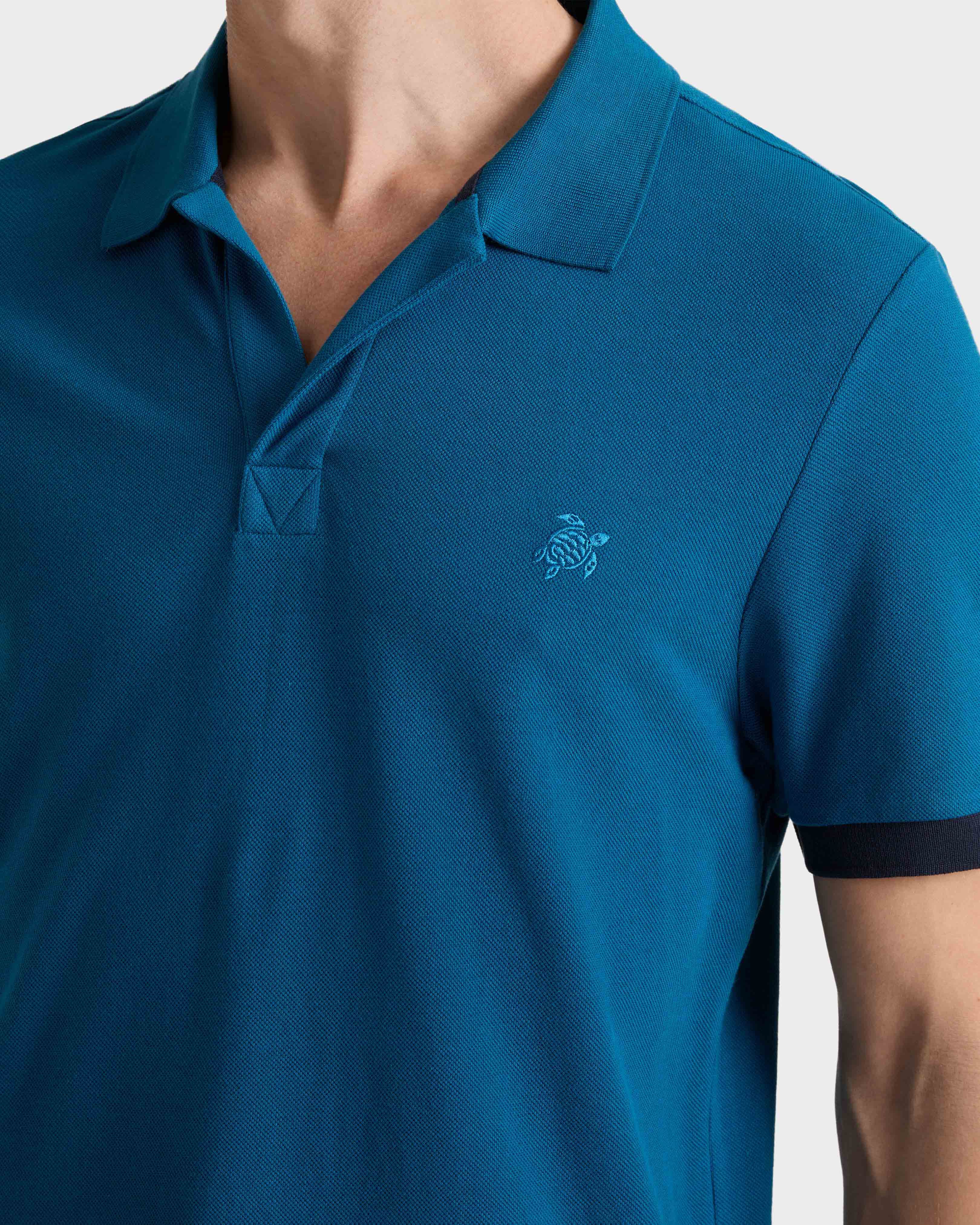 Polo de algodón de color liso para hombre PEACOCK supp1 view
