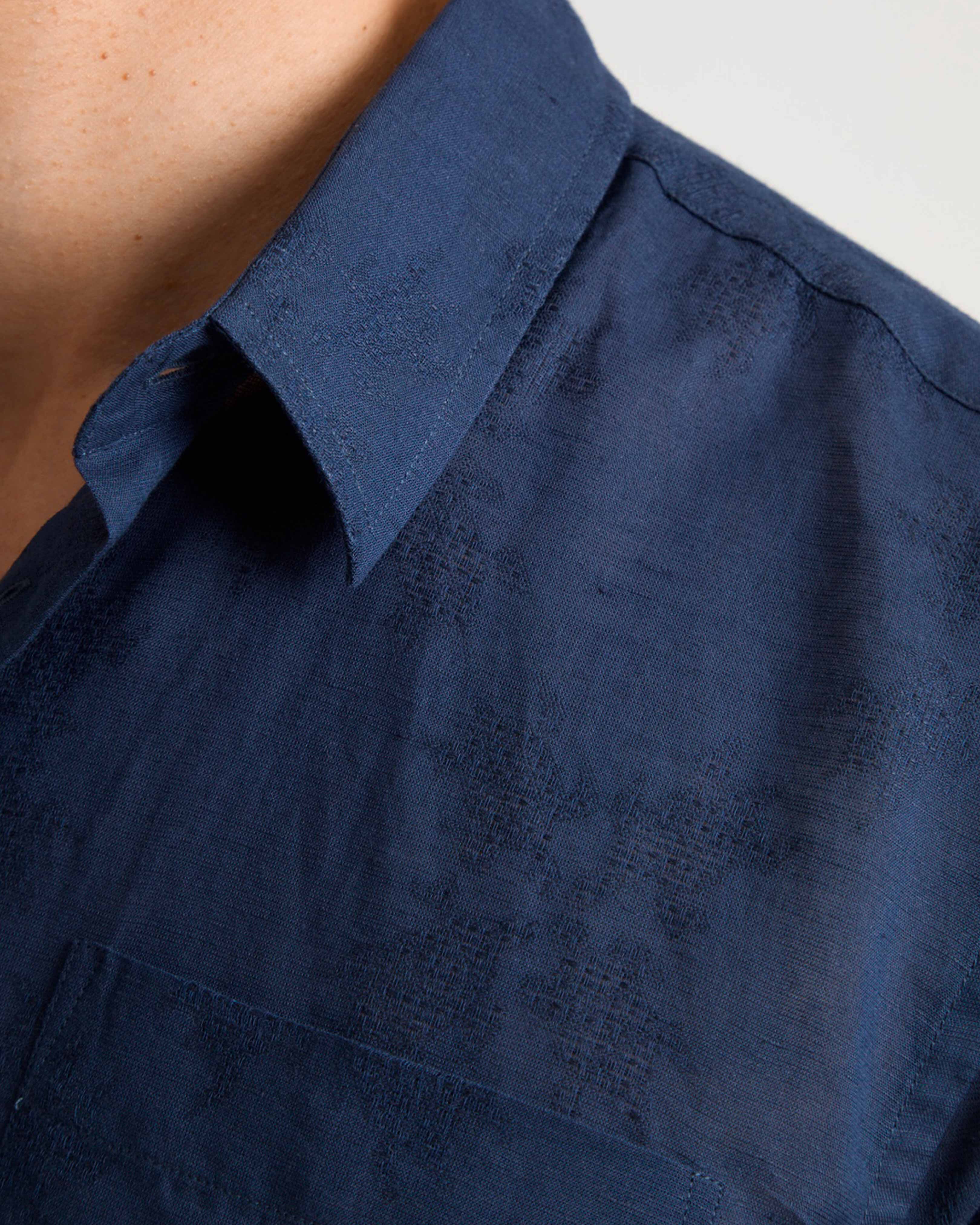 Camisa de lino y algodón Turtle Monogram para hombre AZUL MARINO supp1 view