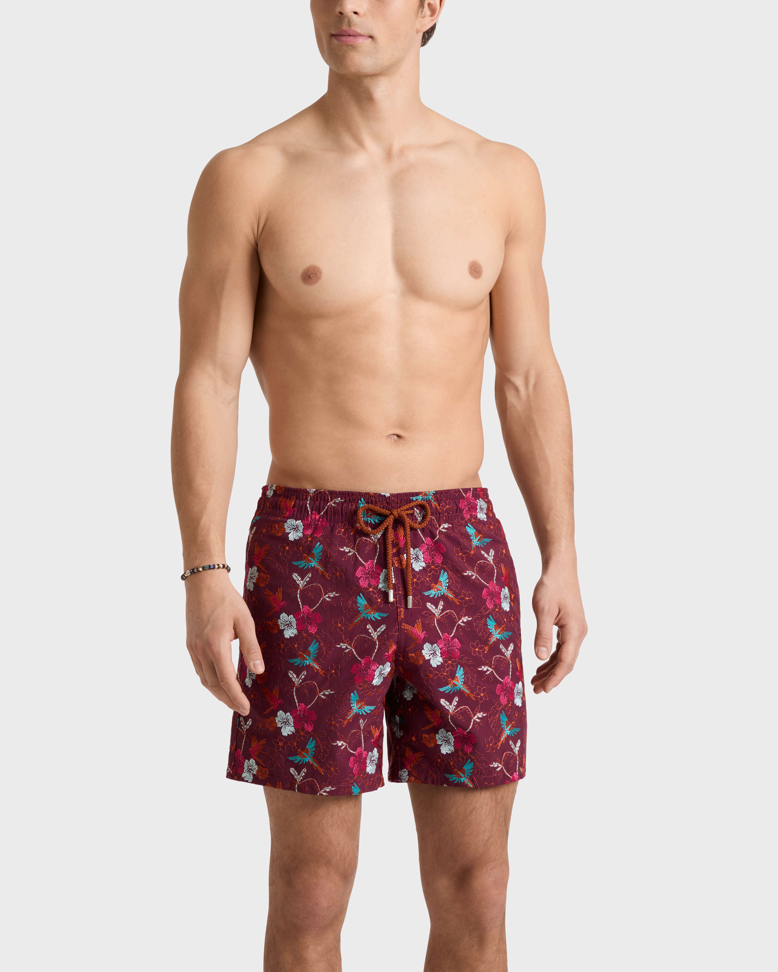 Bañador con bordado Salvador para hombre - Edición limitada BACCHUS frontworn view