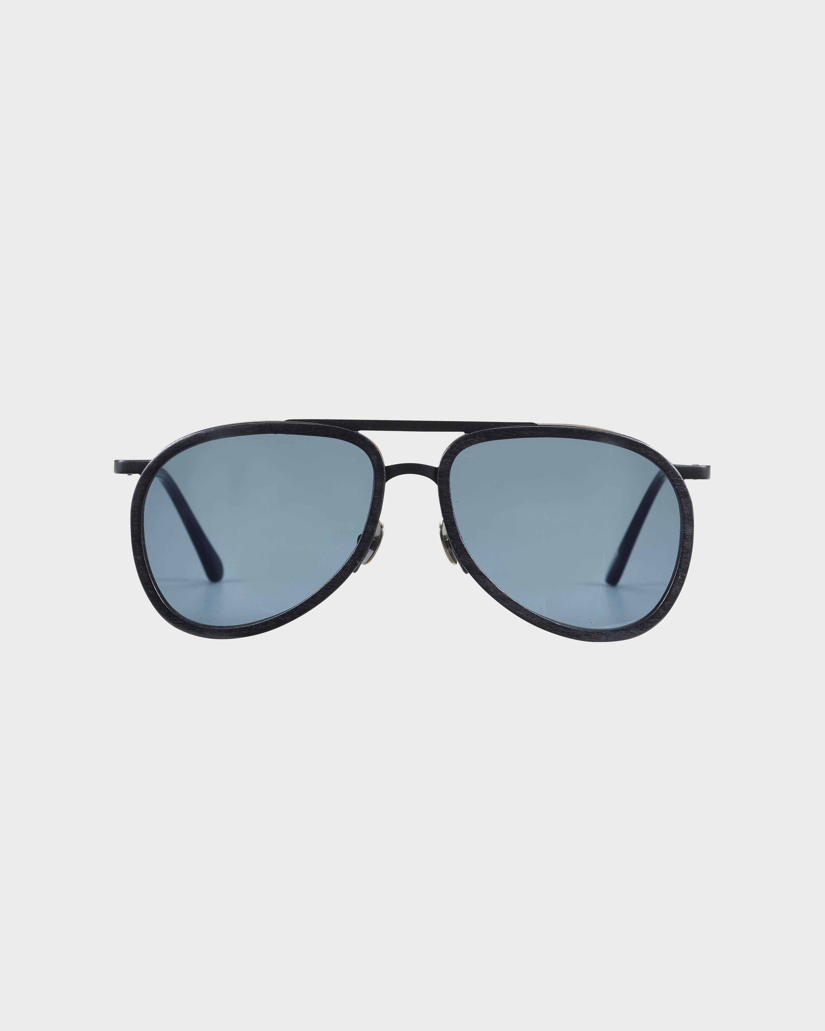 Solid Unisex-Sonnenbrille mit Holz – VBQ x Shelter SCHWARZ front view