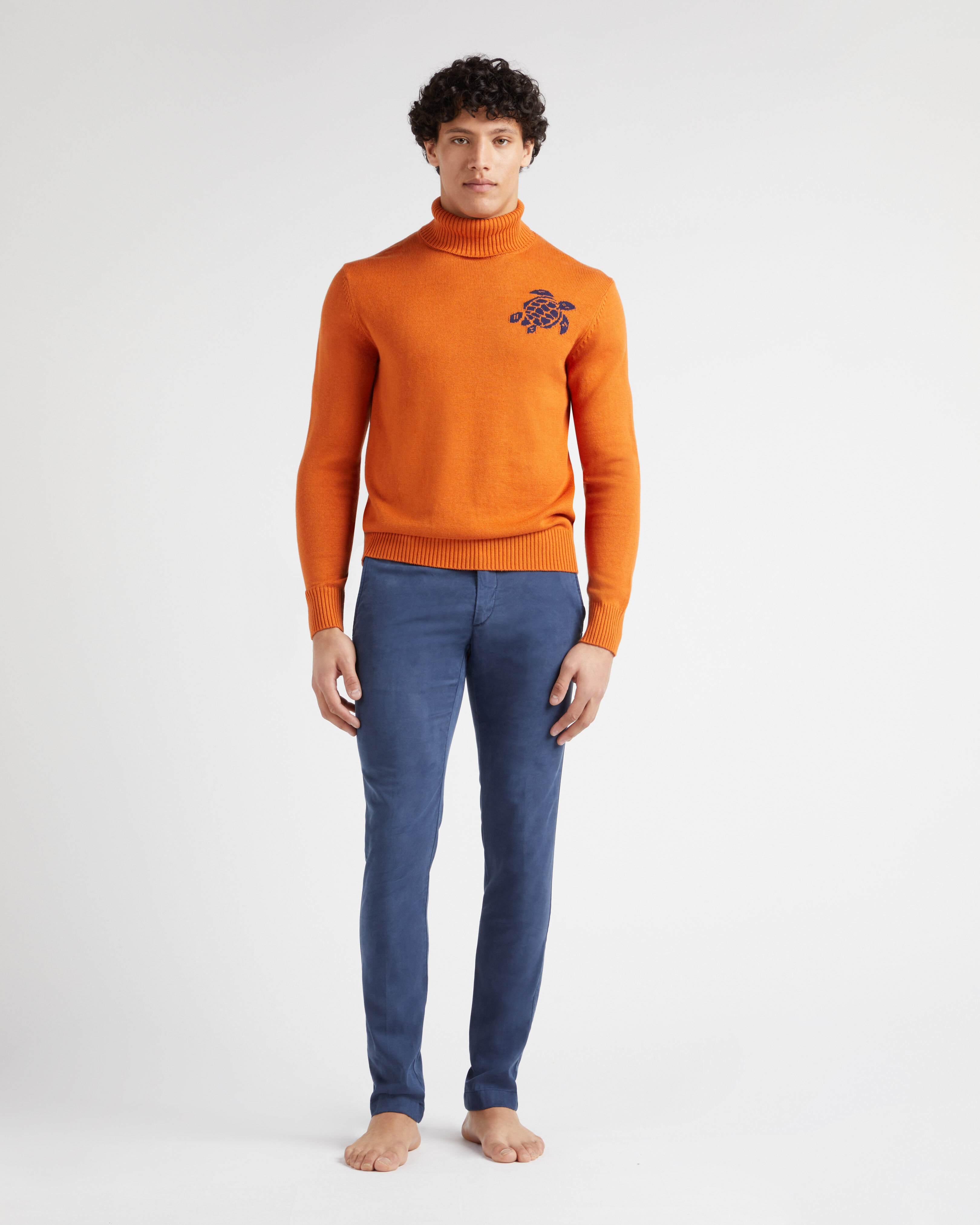 Jersey de algodón y cachemir con cuello vuelto y estampado Turtle para hombre CARAMEL frontworn view