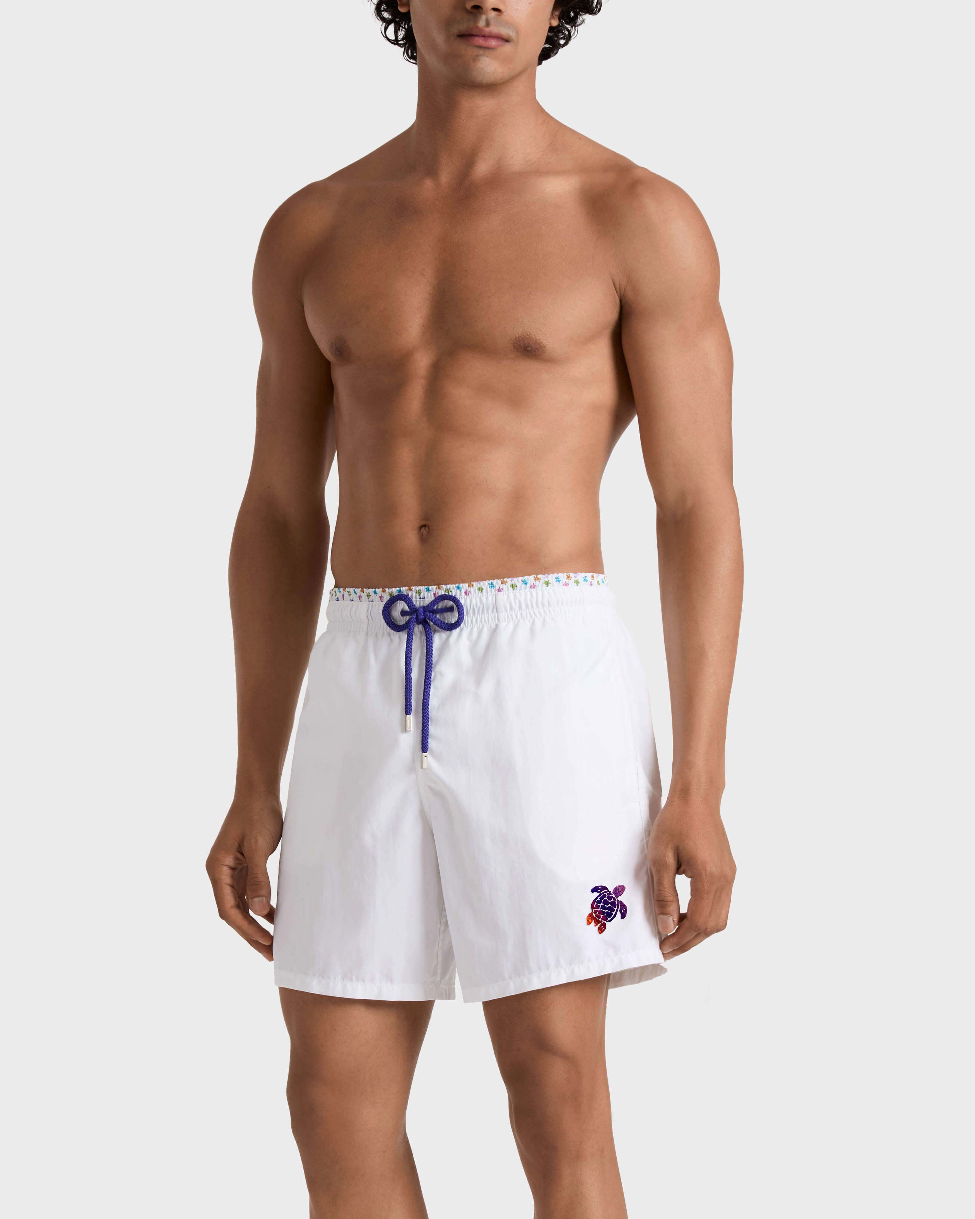 Maillot de bain homme bicolore Micro Ronde des Tortues BLANC frontworn view