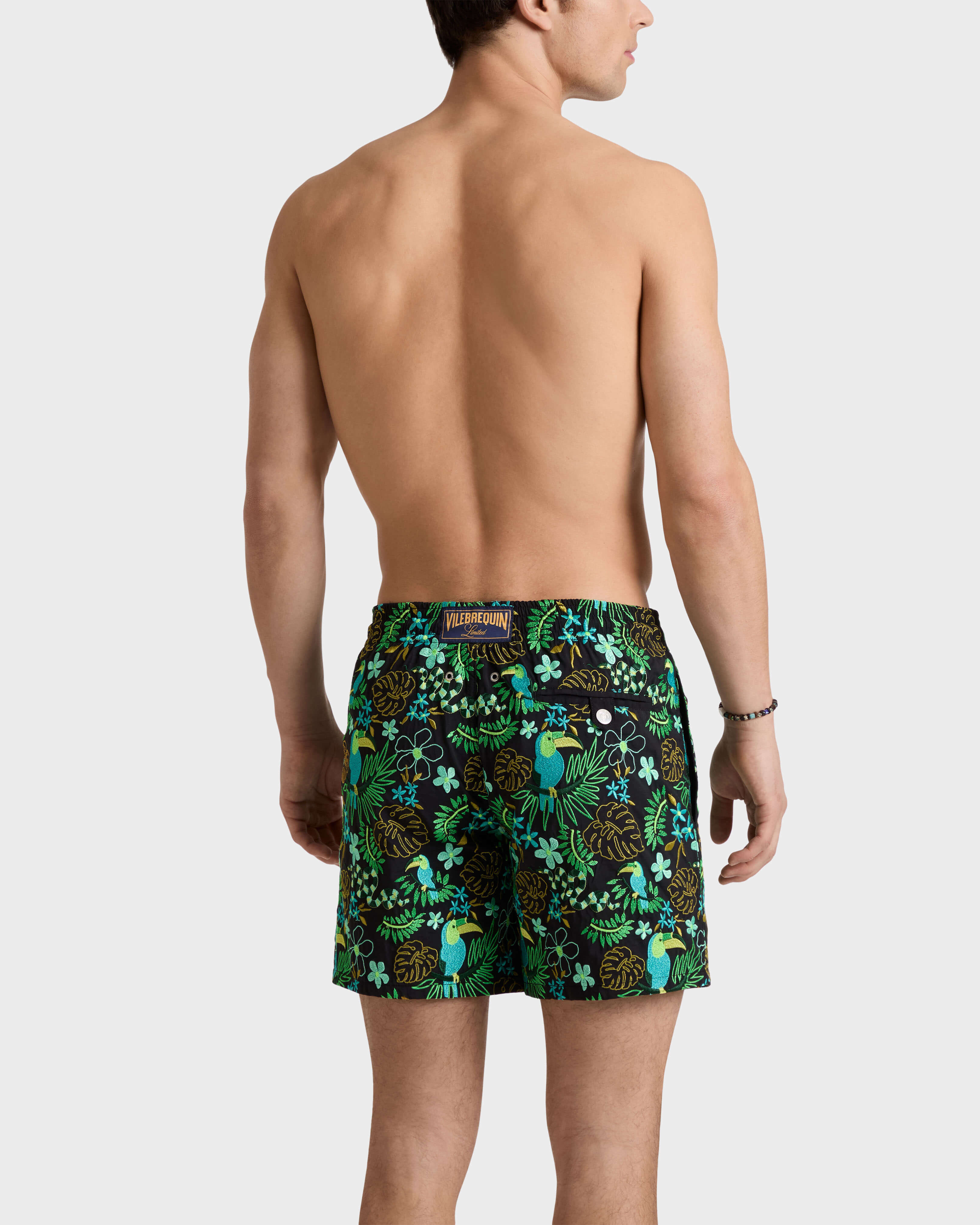 Pantaloncini mare uomo ricamati Papel de Embrulho - Edizione limitata NERO backworn view