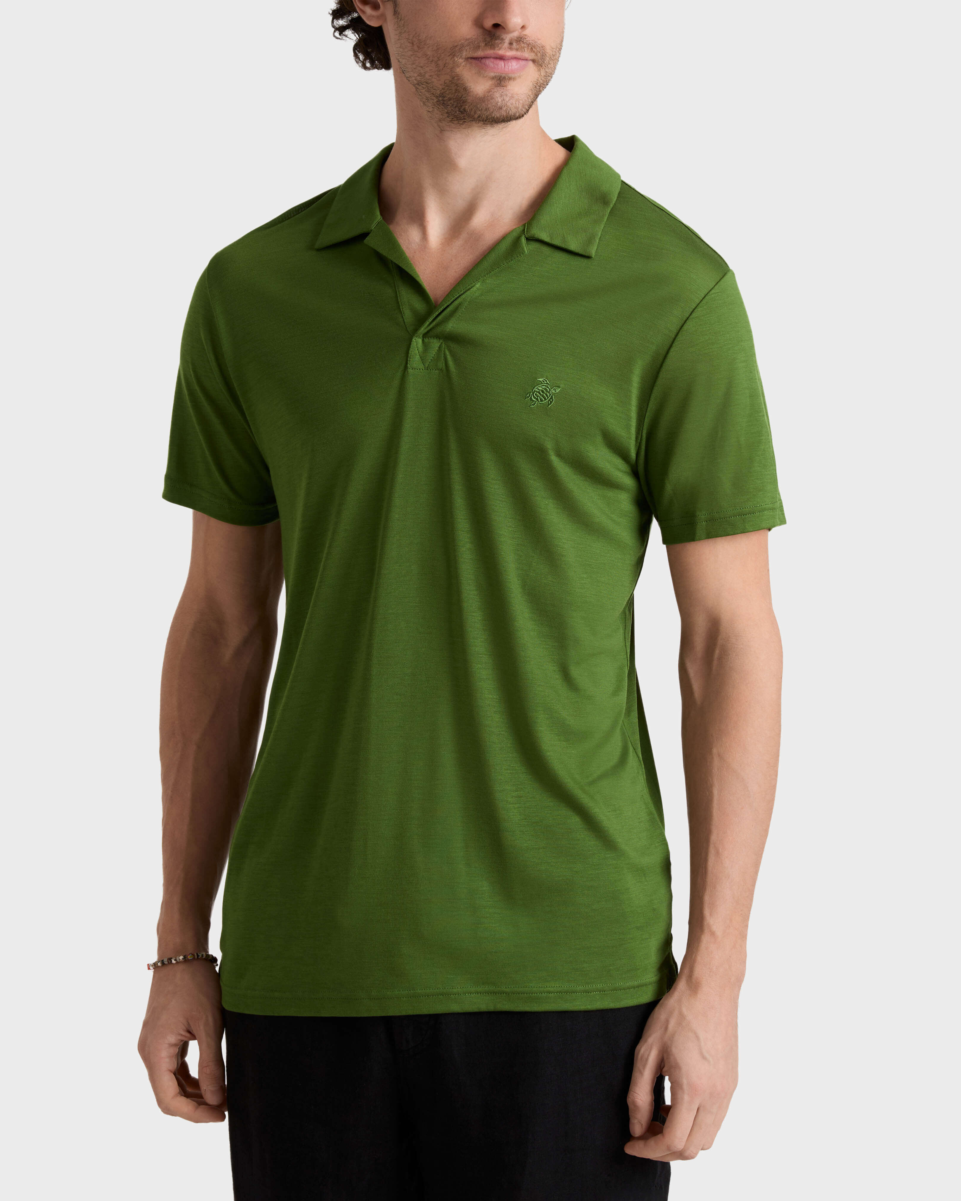 Men Tencel Polo Shirt Solid MILITAIRE frontworn view