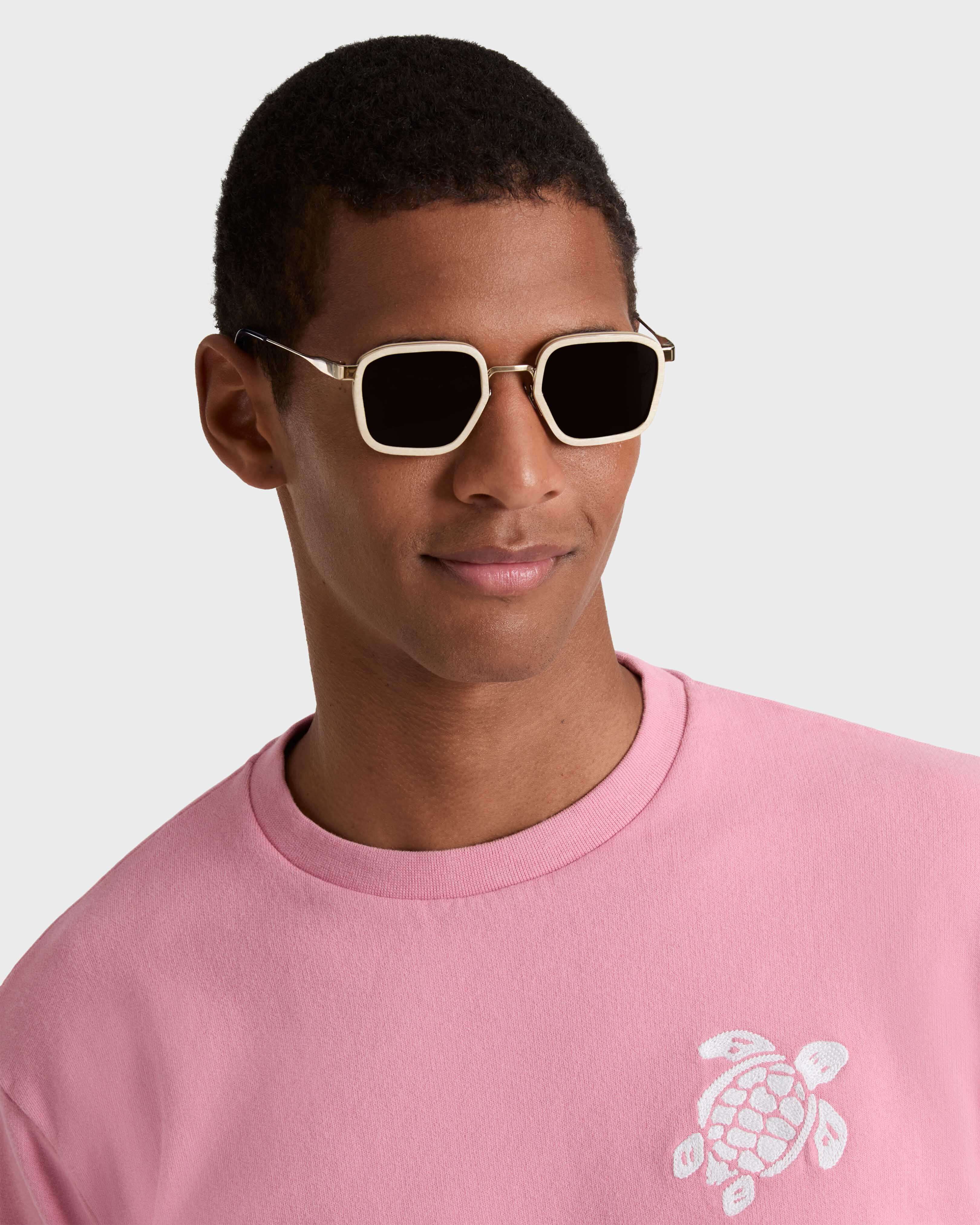 Lunettes en bois de bouleau WHITE GOLDEN frontworn view