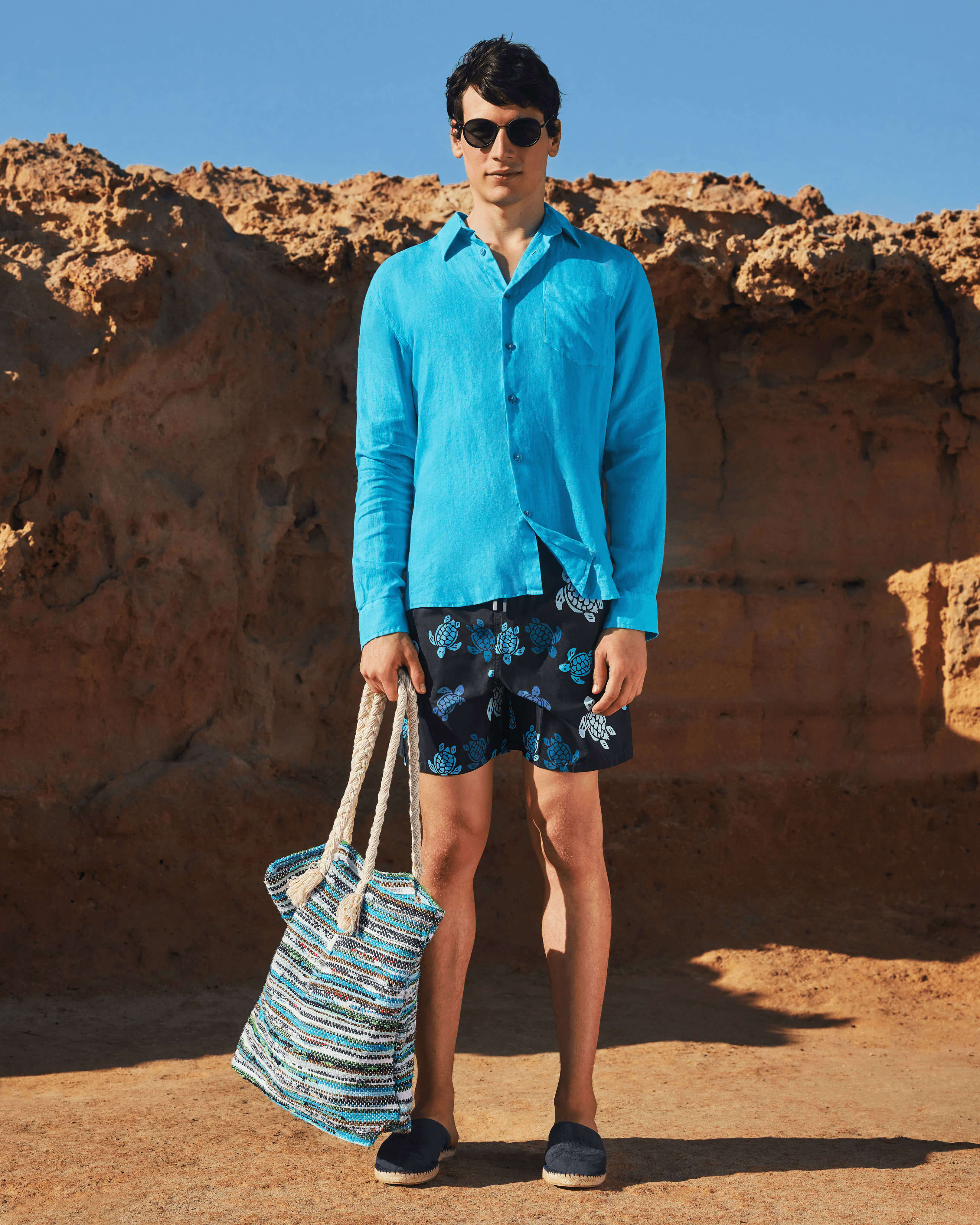 Chemise en lin homme unie VERT DISCO look1 view