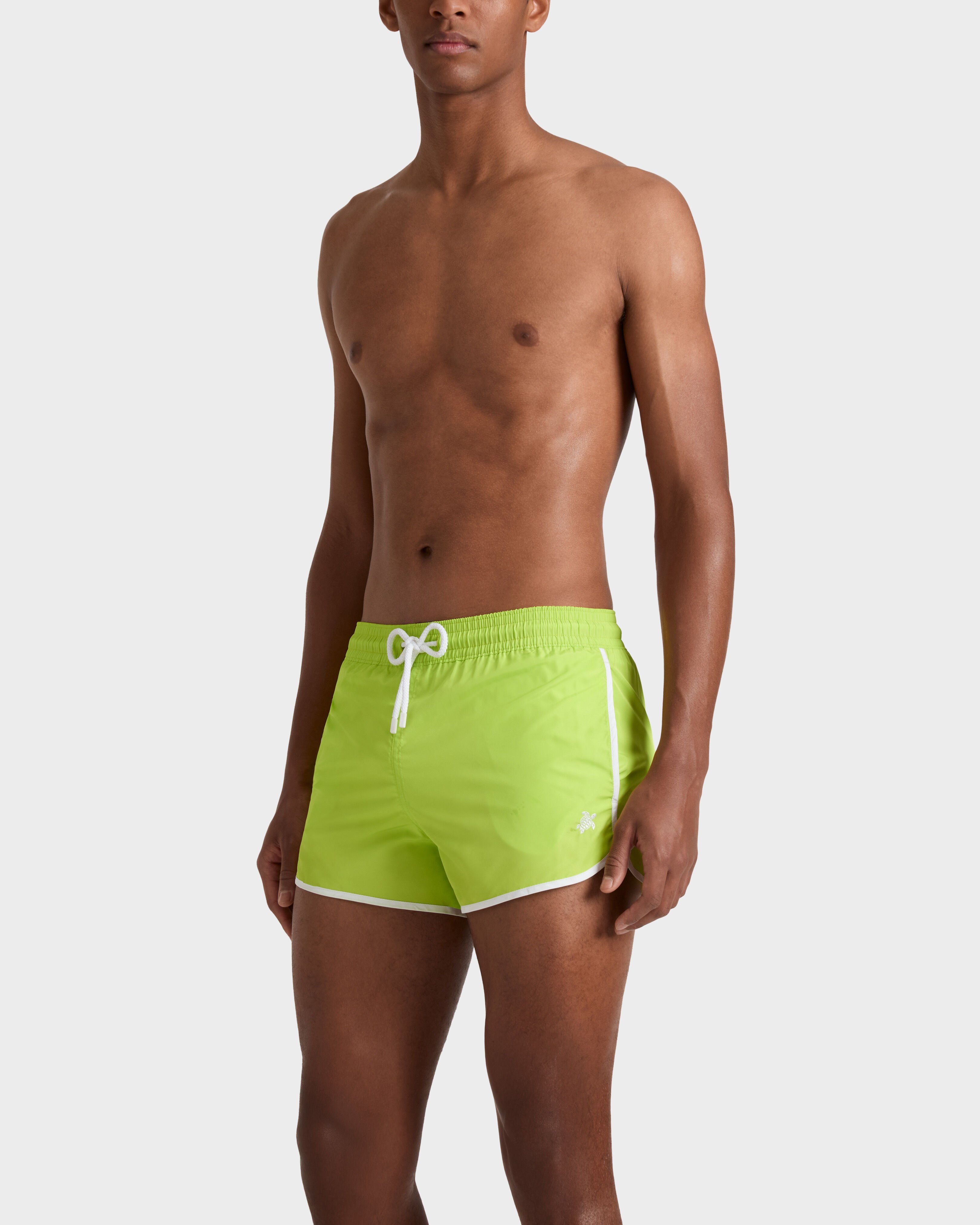 Maillot de bain homme court ultra-léger uni ACIDE frontworn view