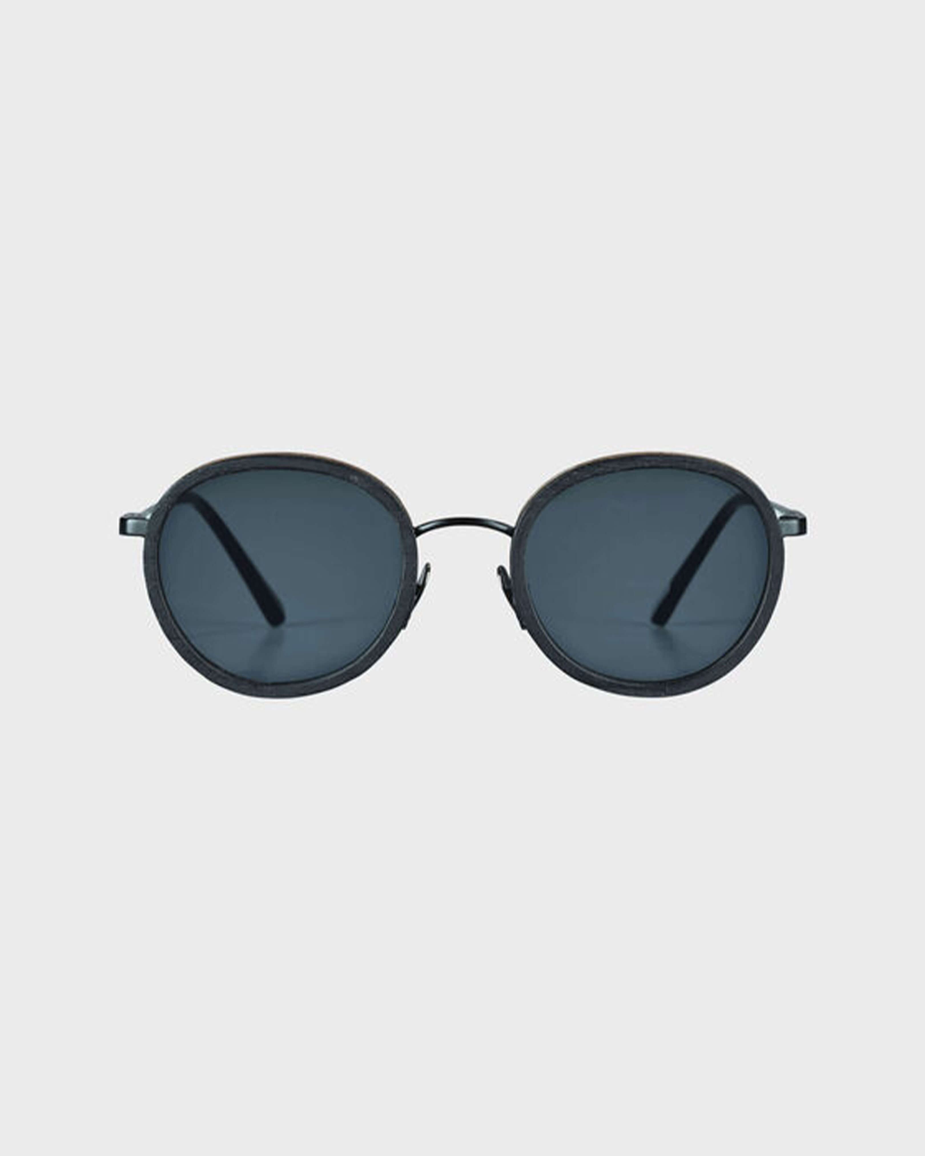 White Tulipwood Women and Men Sunglasses - VBQ x Shelter NAVY front view