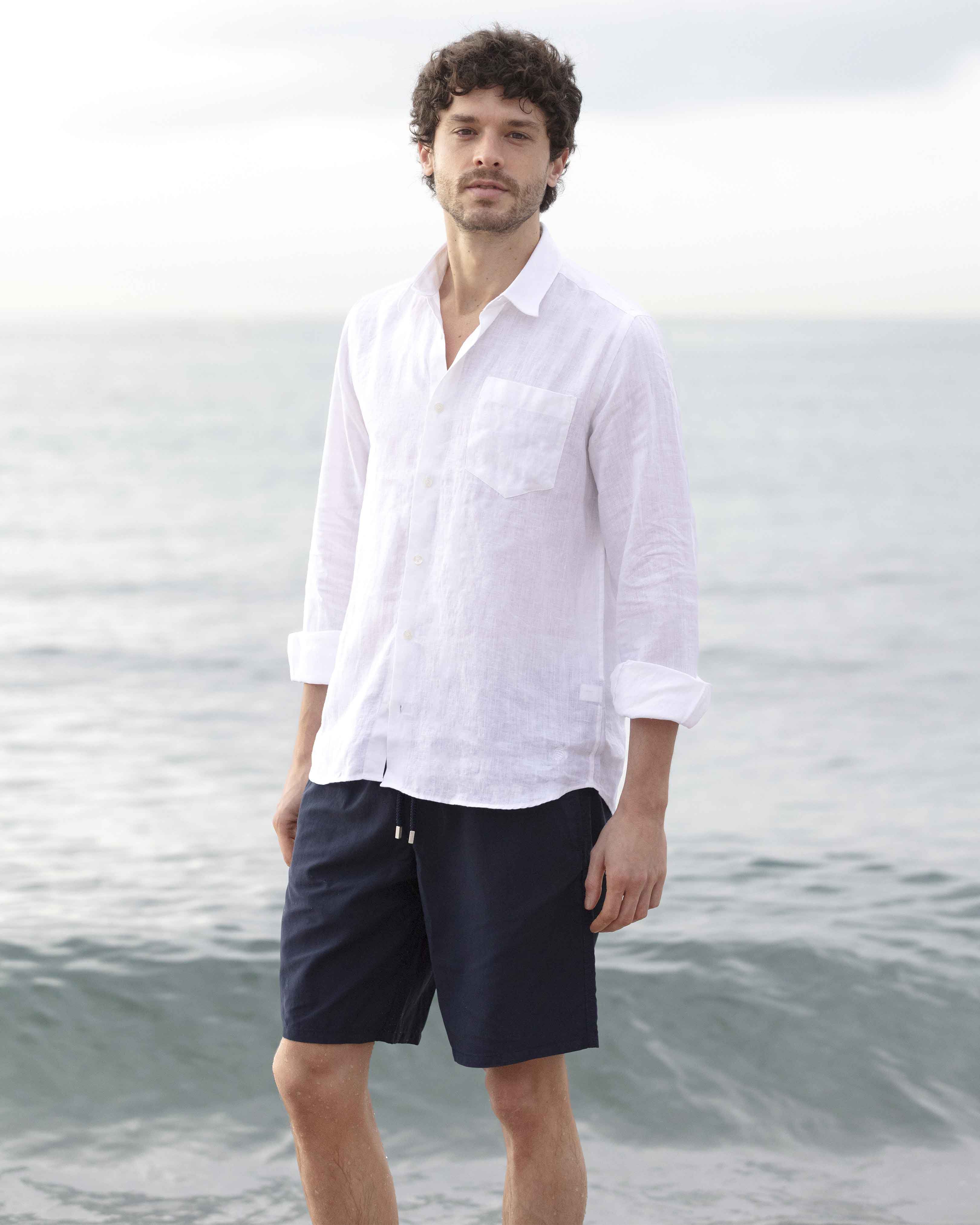 Camisa de lino lisa para hombre BLANCO lifestyle view