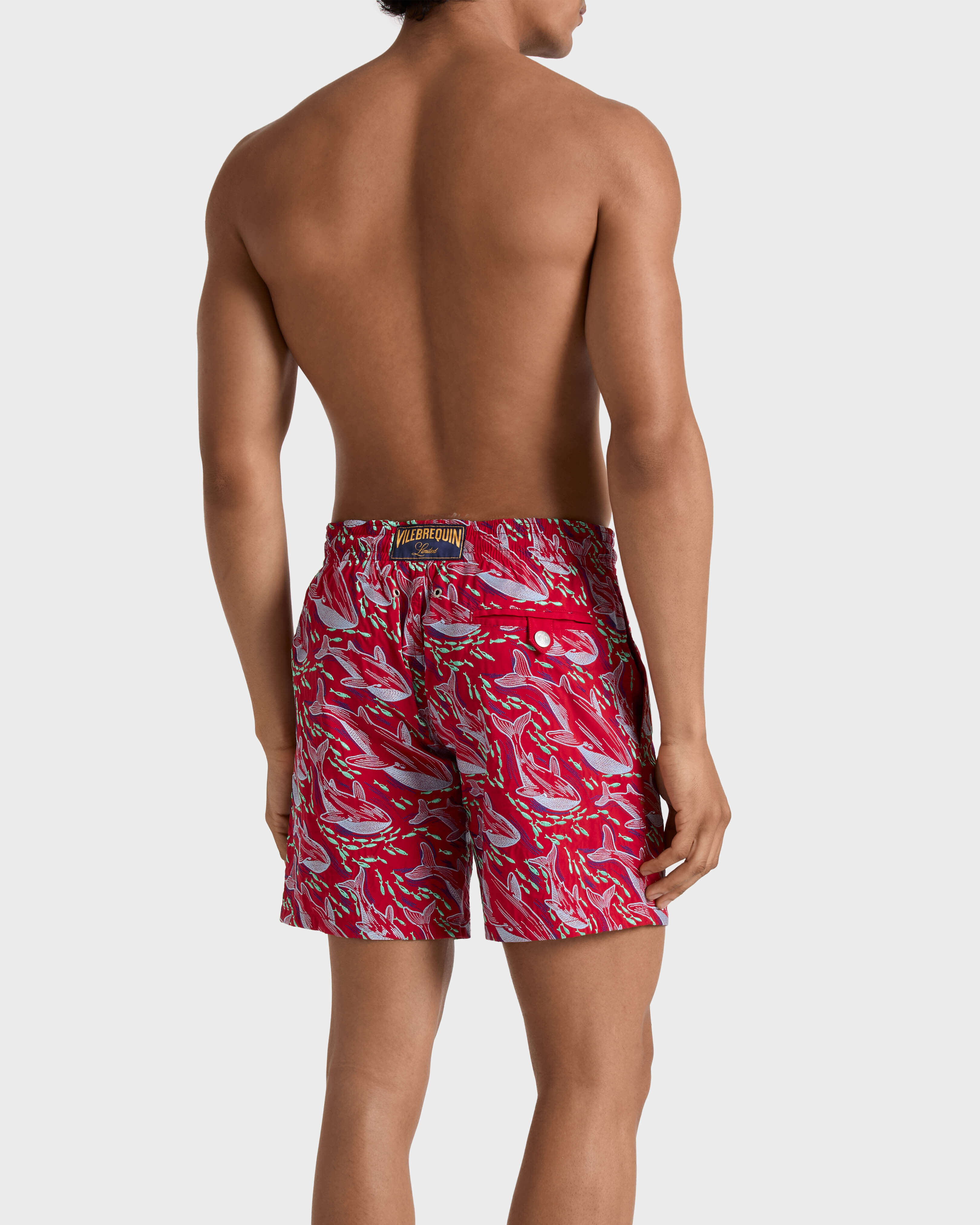 Bañador con bordado Whales Offset para hombre - Edición limitada LIPSTICK backworn view