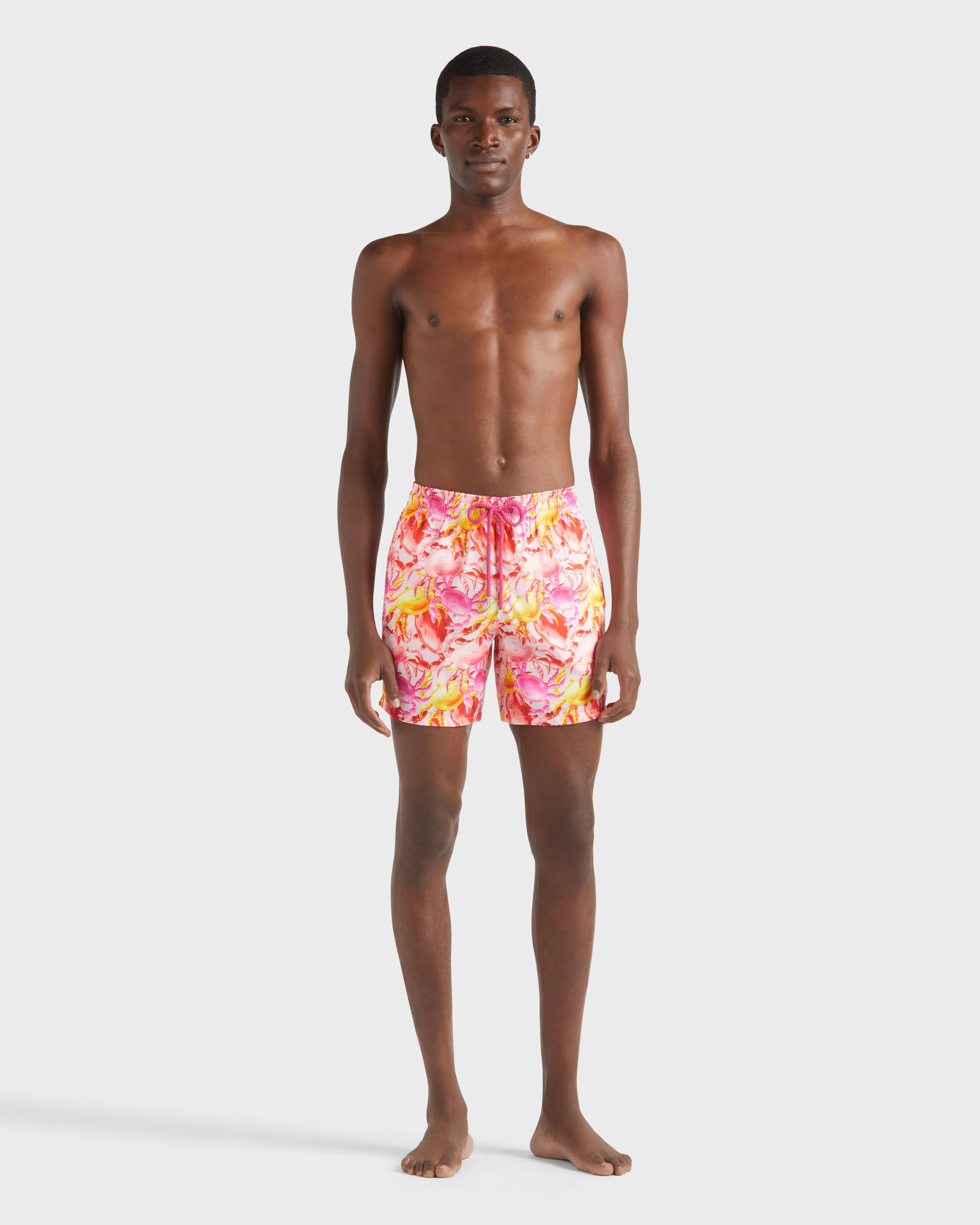 Men Ultra-light and Packable Swim Trunks Crab Ballons PEONY frontworn view