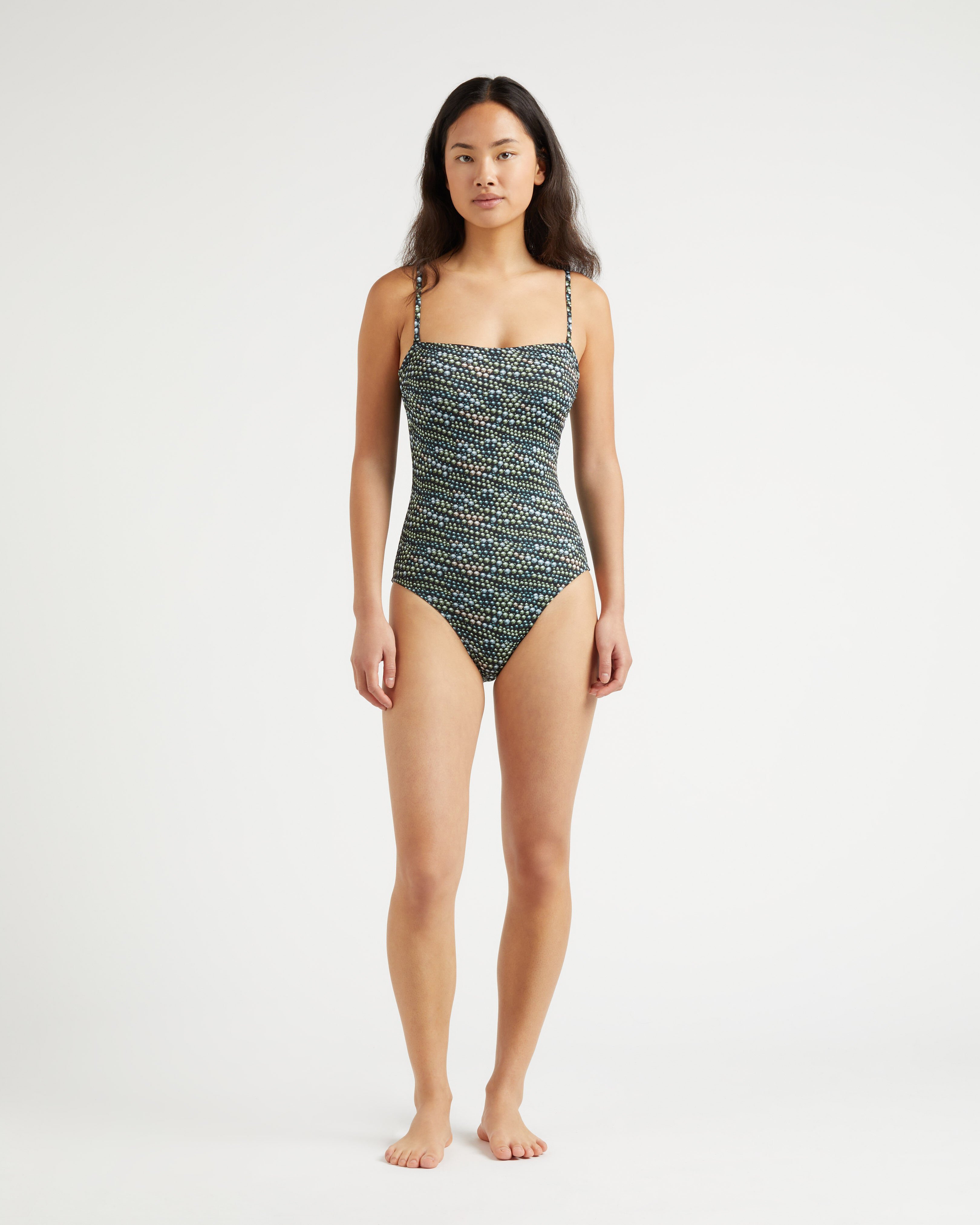 Women Bustier One-piece Swimsuit Pearl BLACK frontworn view