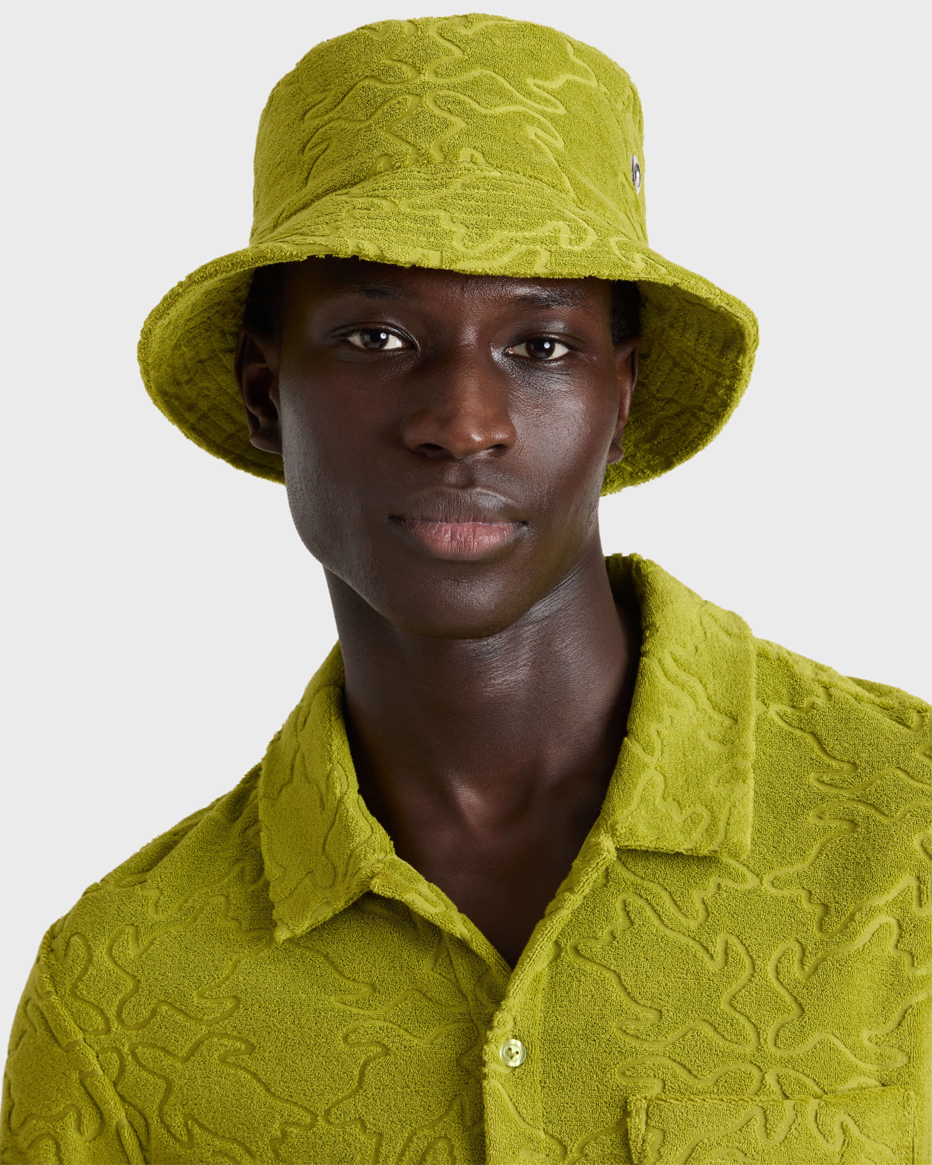 Cappello da pescatore in spugna Turtle Jacquard VERDE PALLIDO frontworn view