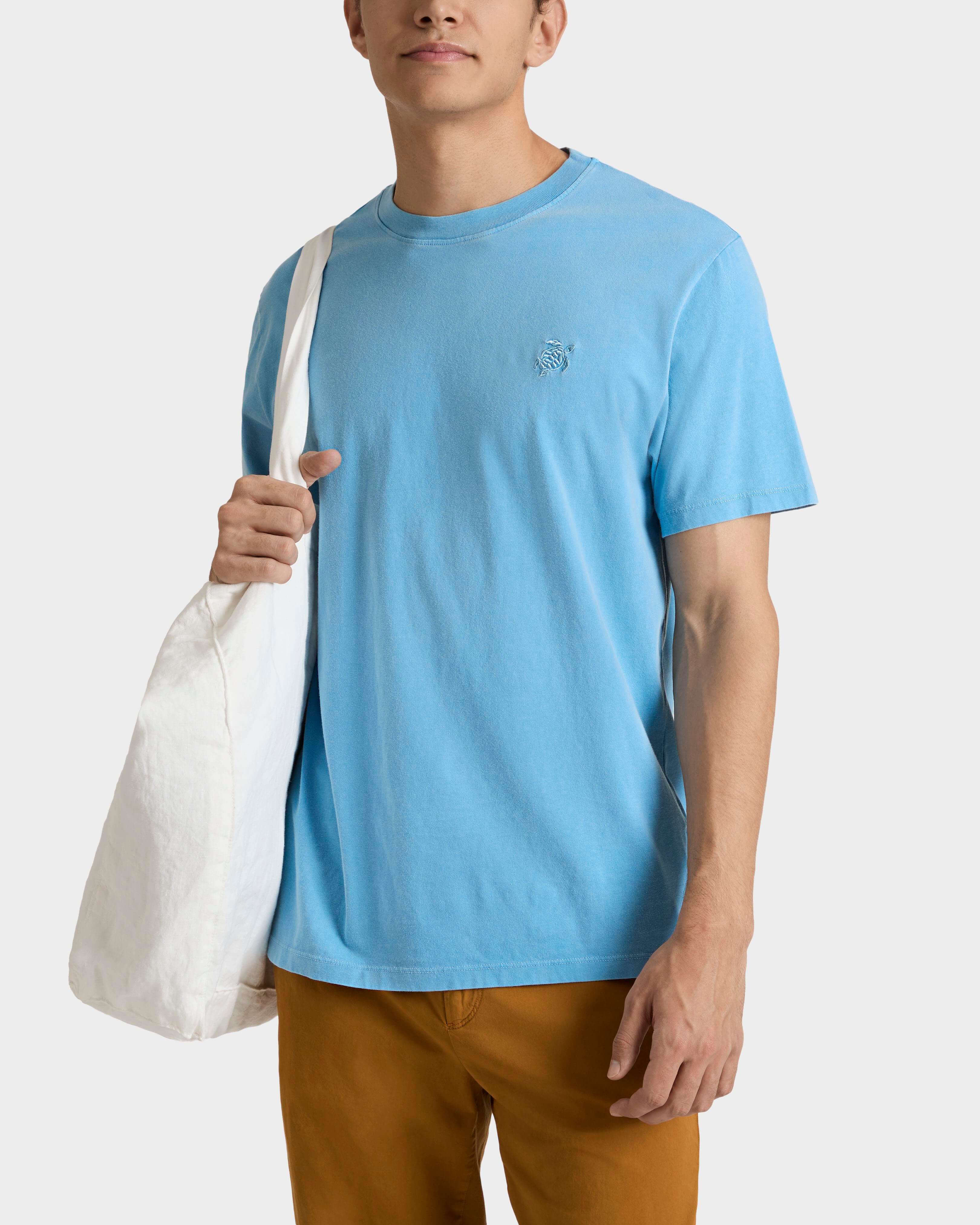 T-Shirt aus mineralgefärbter Baumwolle für Herren LARIMAR frontworn view