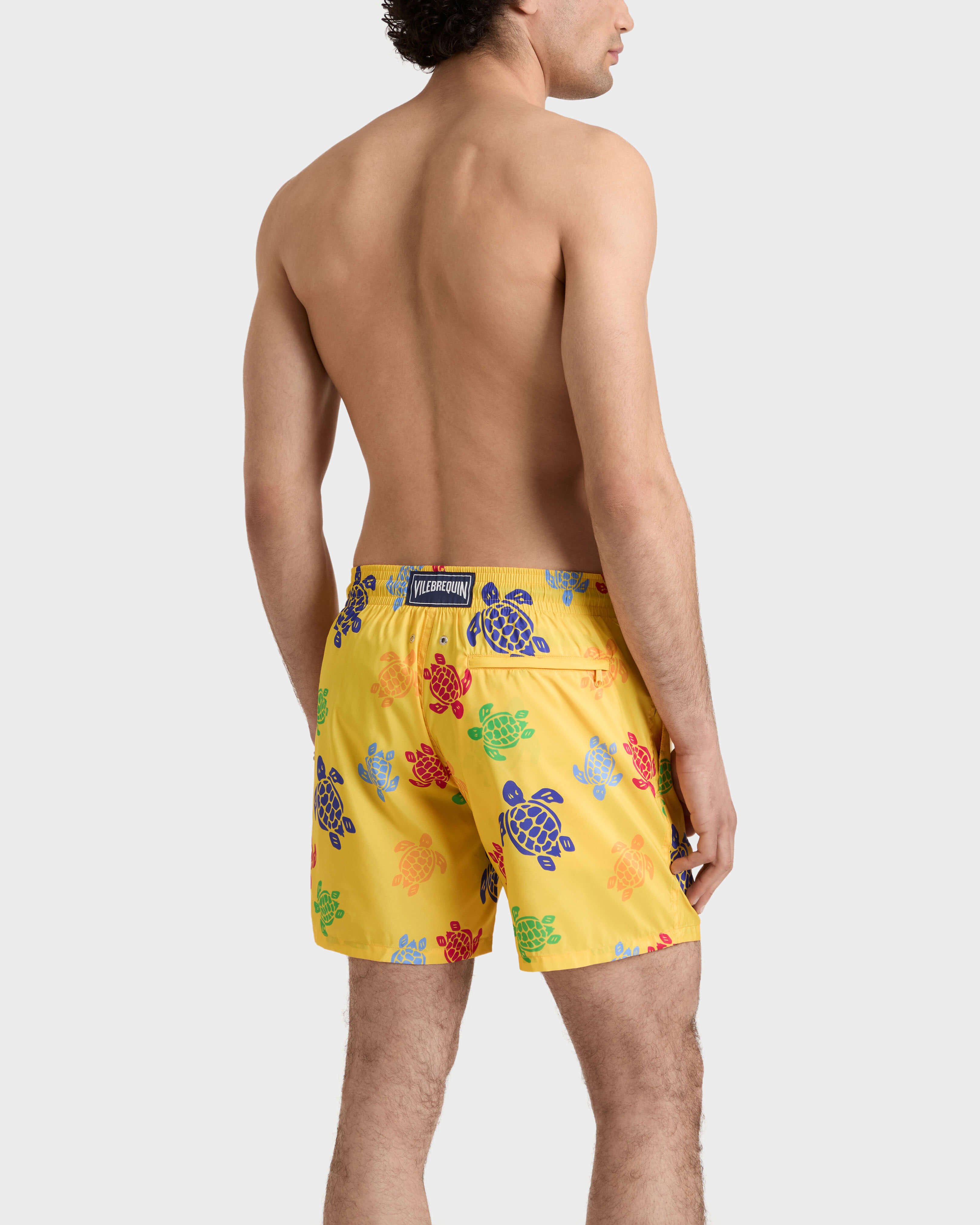 Ultraleichte und verstaubare Tortues Multicolores Badeshorts für Herren MAIS backworn view