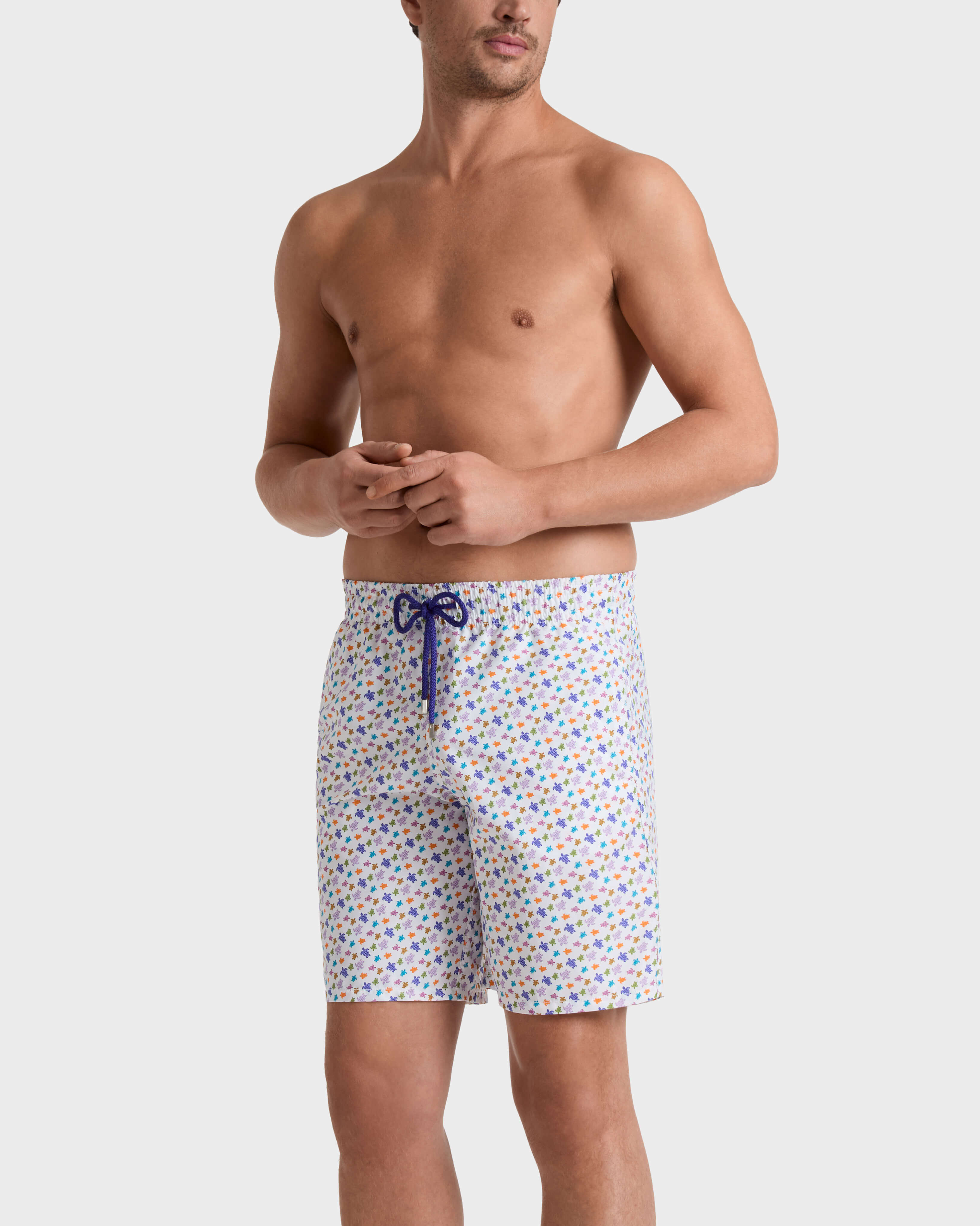 Lange Micro Ronde des Tortues Badeshorts für Herren WEISS frontworn view