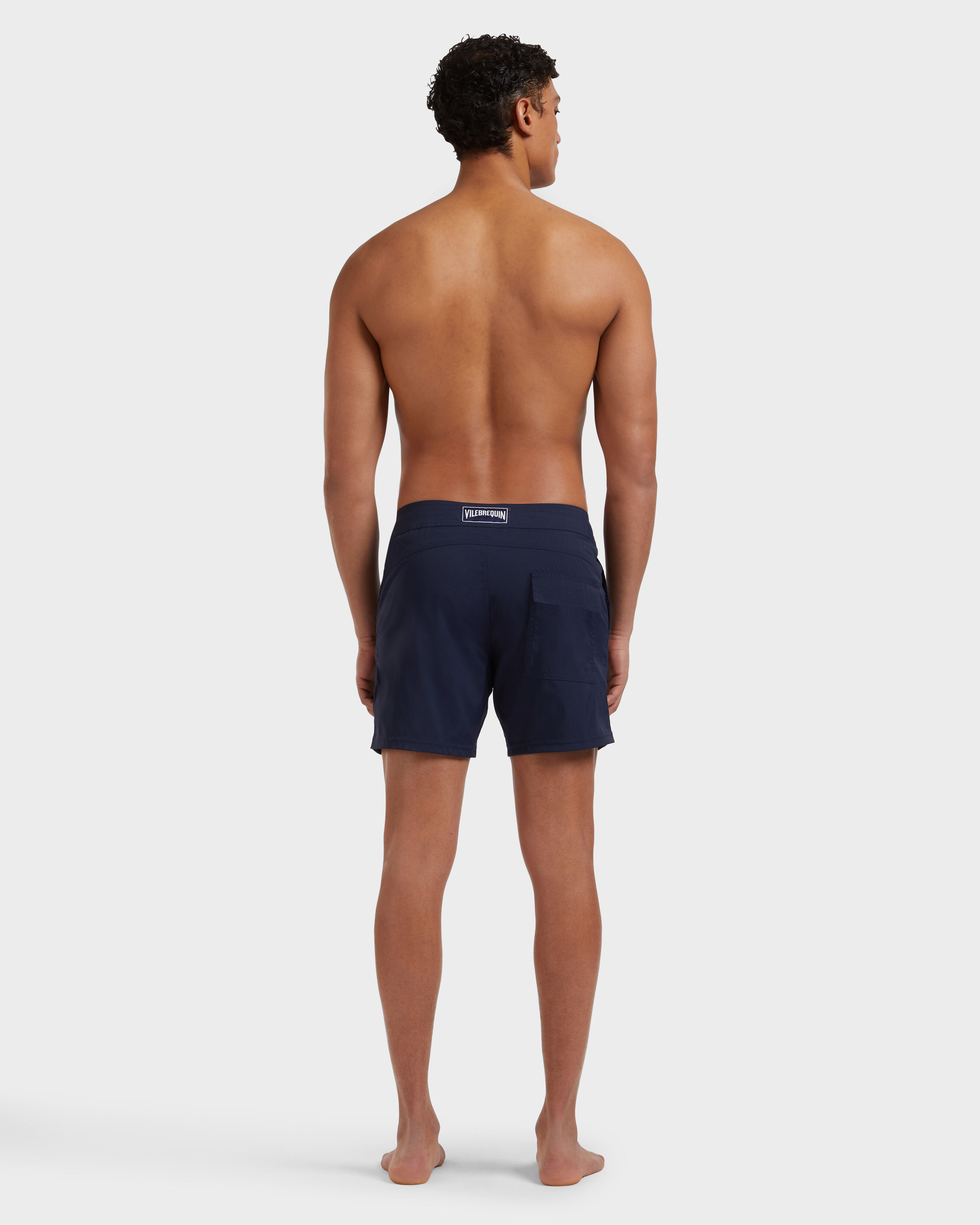 Solid Stretch-Badeshorts mit flachem Bund für Herren MARINEBLAU backworn view