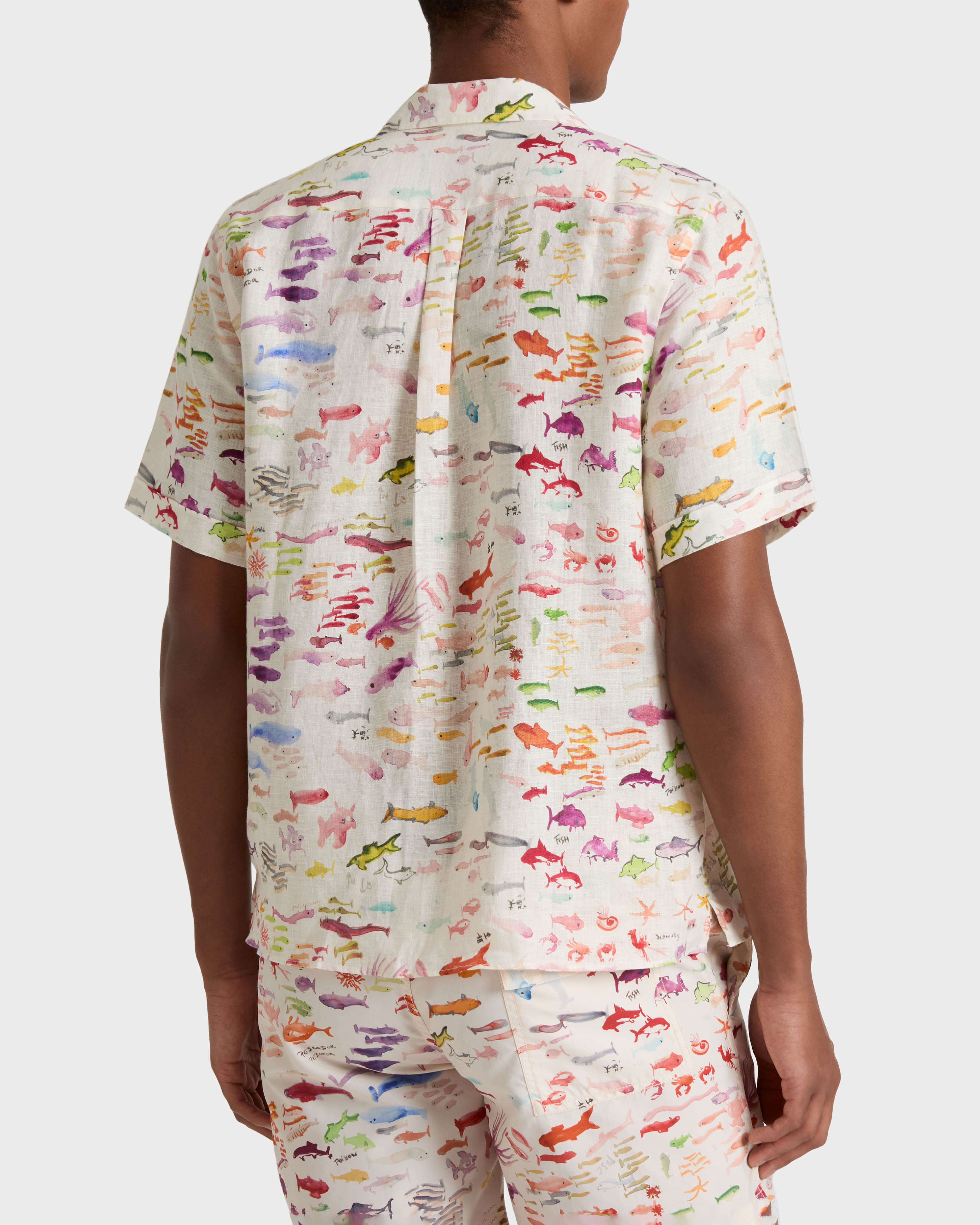 Men Linen Bowling Shirt Pescador - VBQ x Fabrice Hyber PAPIER backworn view