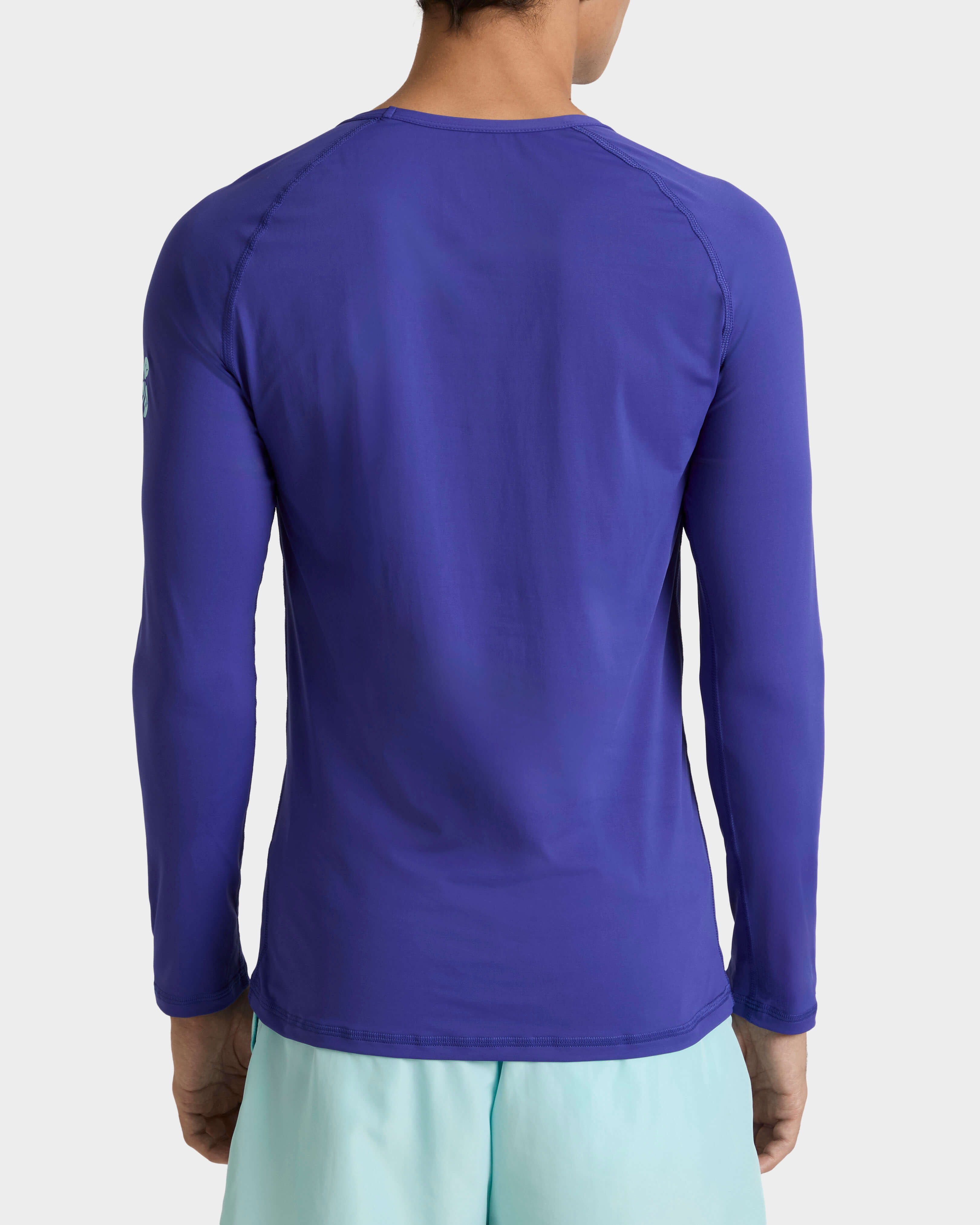 Rash guard uomo a maniche lunghe con protezione UV Turtle VERSAILLES backworn view