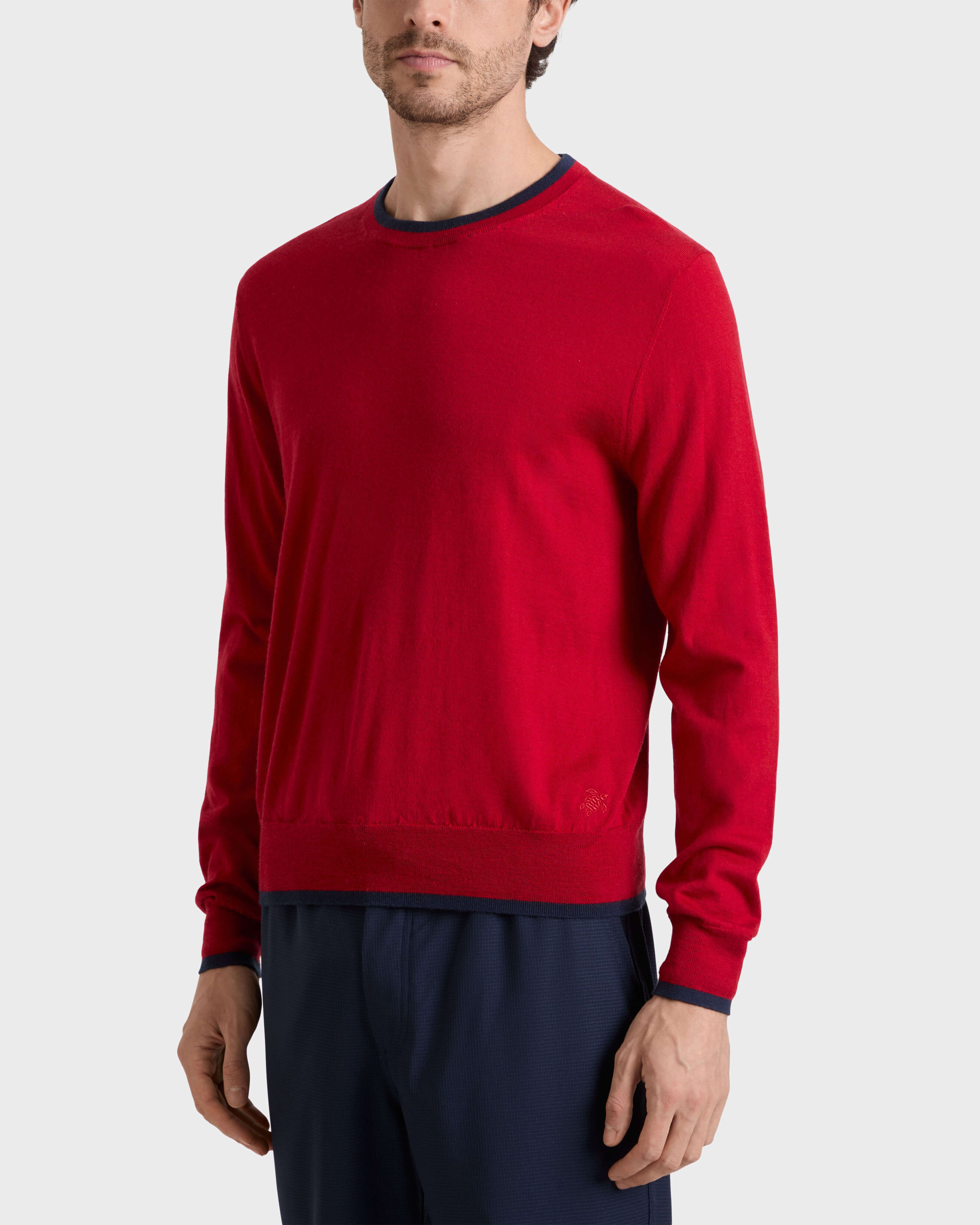 Men Merino Wool Cashmere Silk Crewneck Sweater MOULIN ROUGE frontworn view