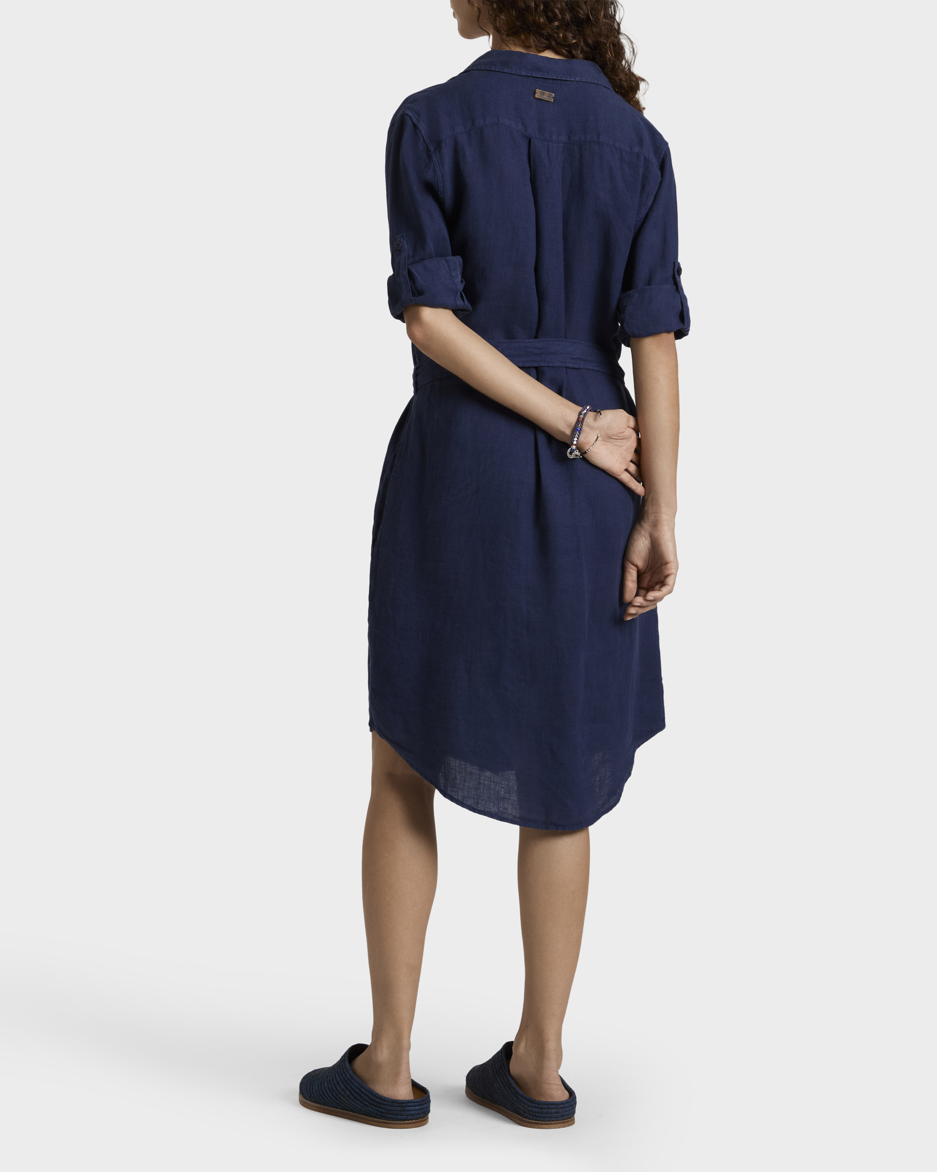 Vestido camisero de lino de color liso para mujer AZUL MARINO backworn view