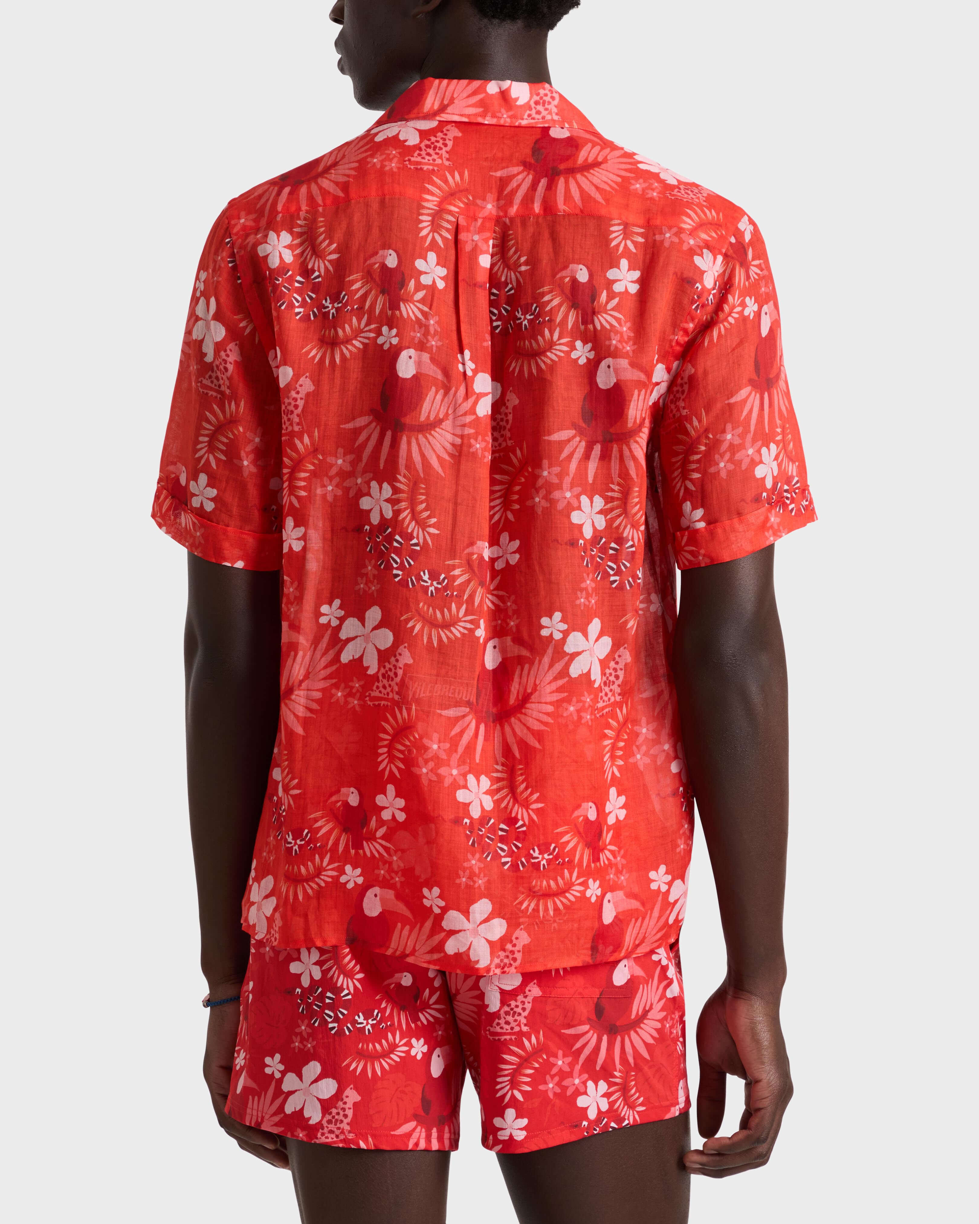 Camisa de bolos de ramio con estampado Papel de Embrulho para hombre AMAPOLA backworn view