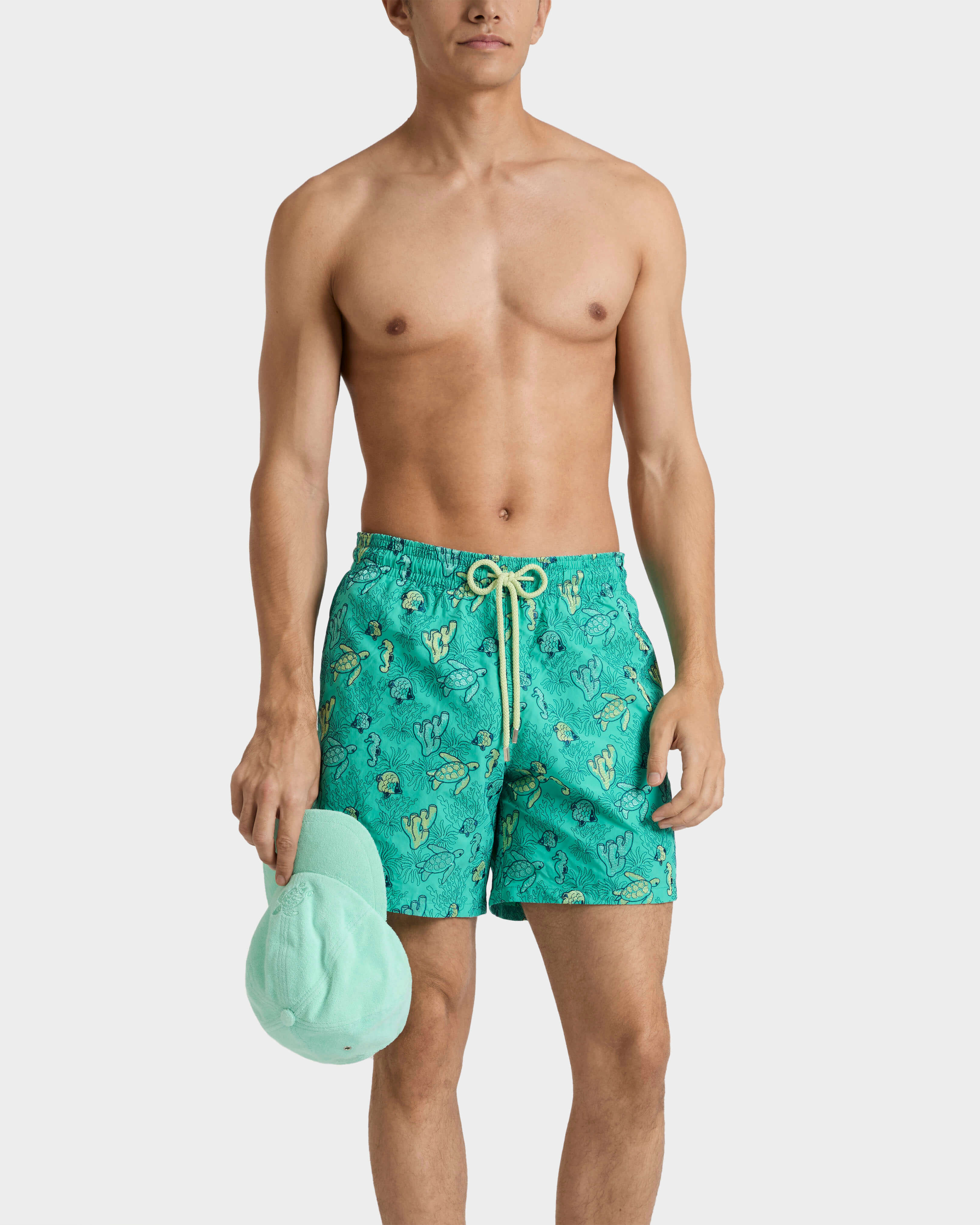 Bañador con bordado Aquatic Life para hombre - Edición limitada VERONESE GREEN frontworn view