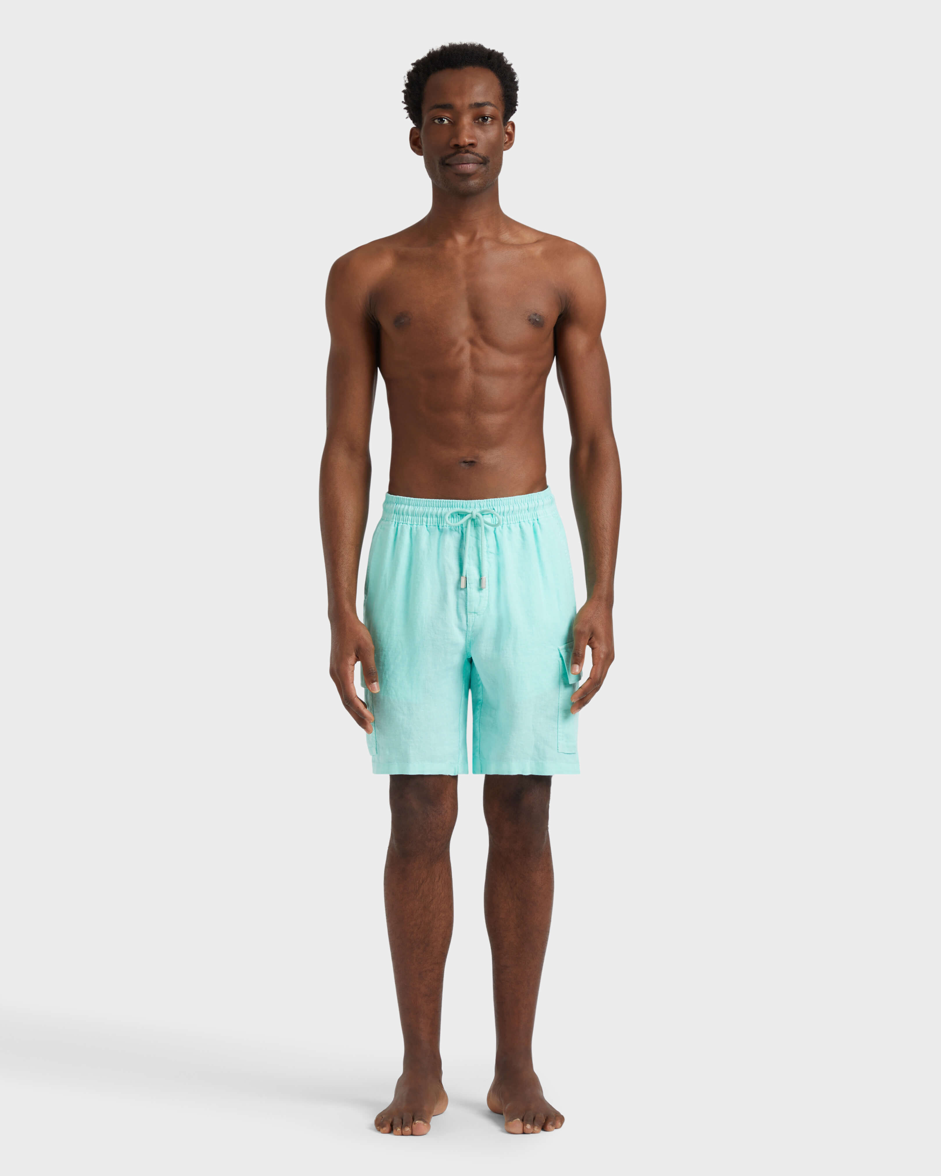 Men Linen Bermuda Shorts Cargo Pockets CARIBBEAN frontworn view